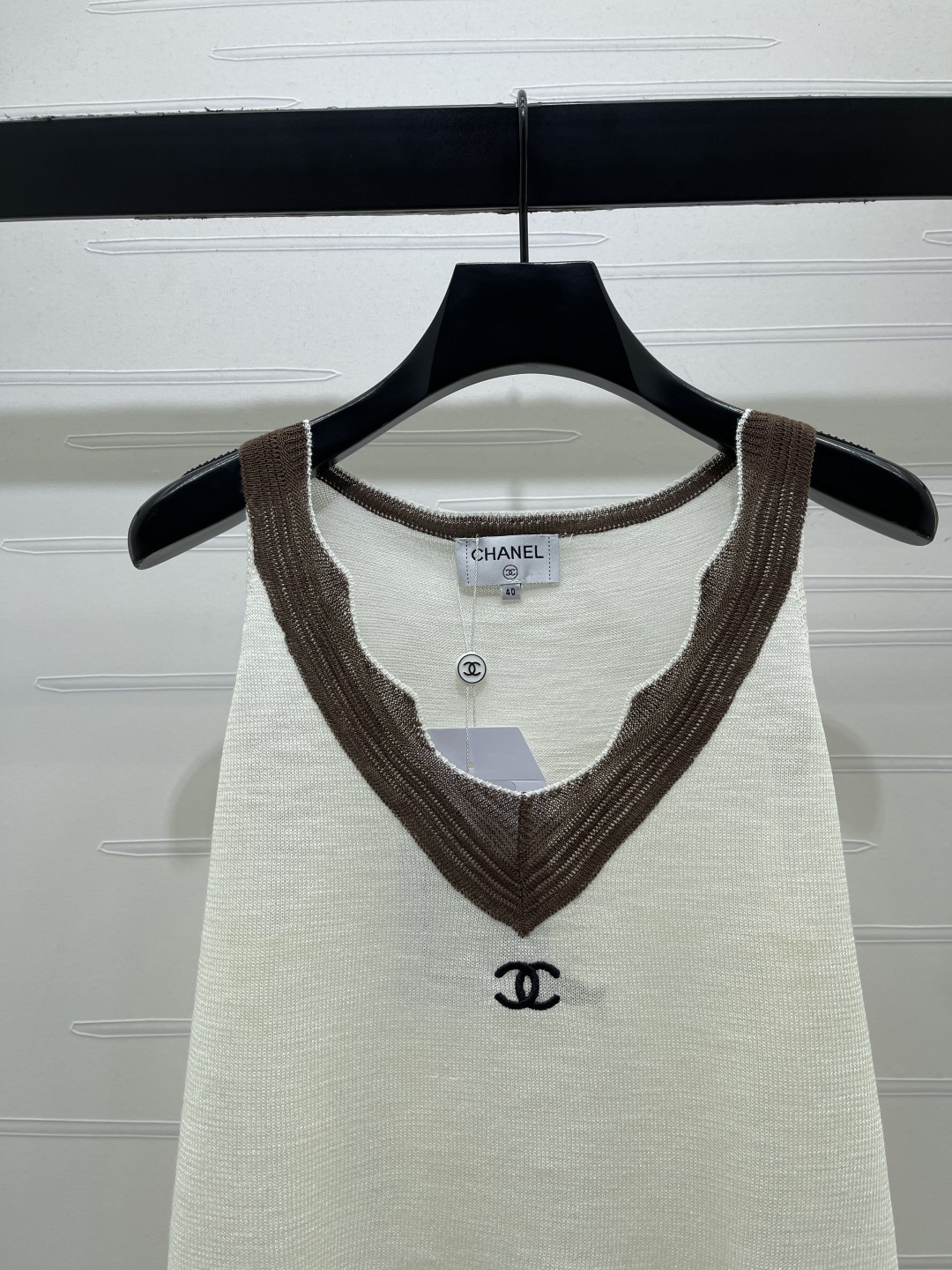 シャネル ロゴ刺繍 Vネック ニットタンクトップ 画像 5