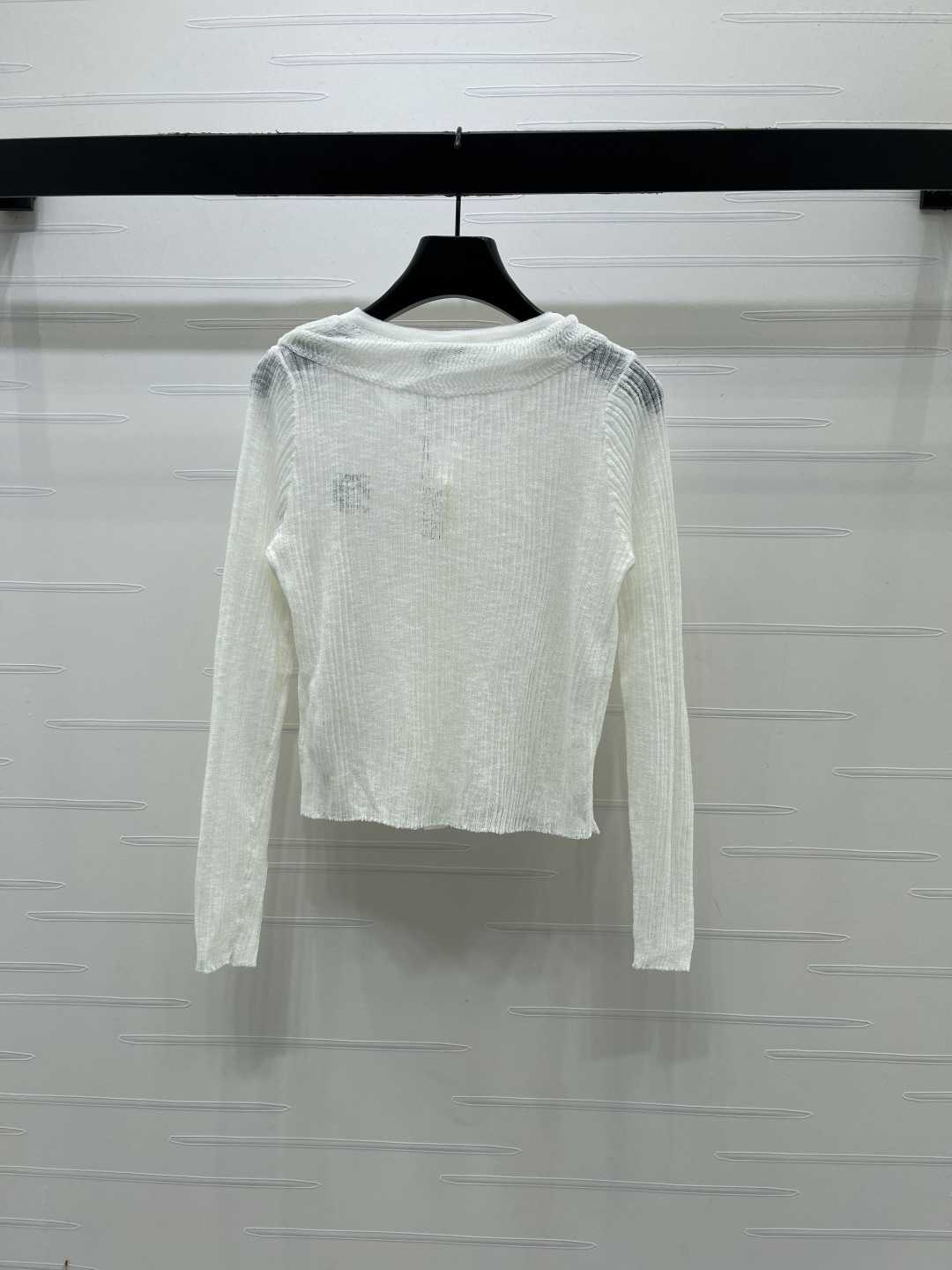 ロエベ シアー ロゴ刺繍 透かし編み Vネック トップス 画像 9