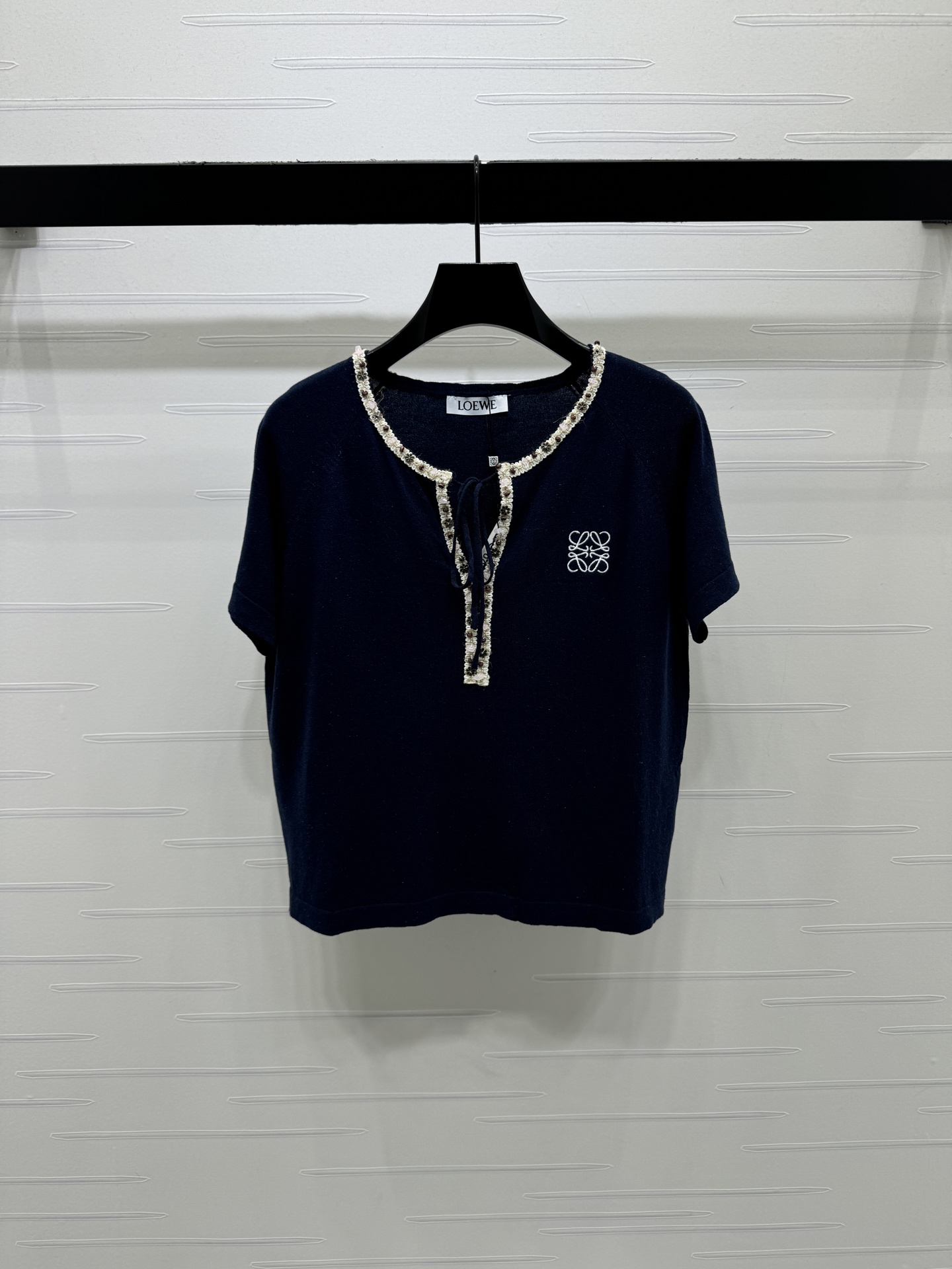 ロエベ フローラル ロゴ刺繍 ドローコード ニットTシャツ 詳細画像 2