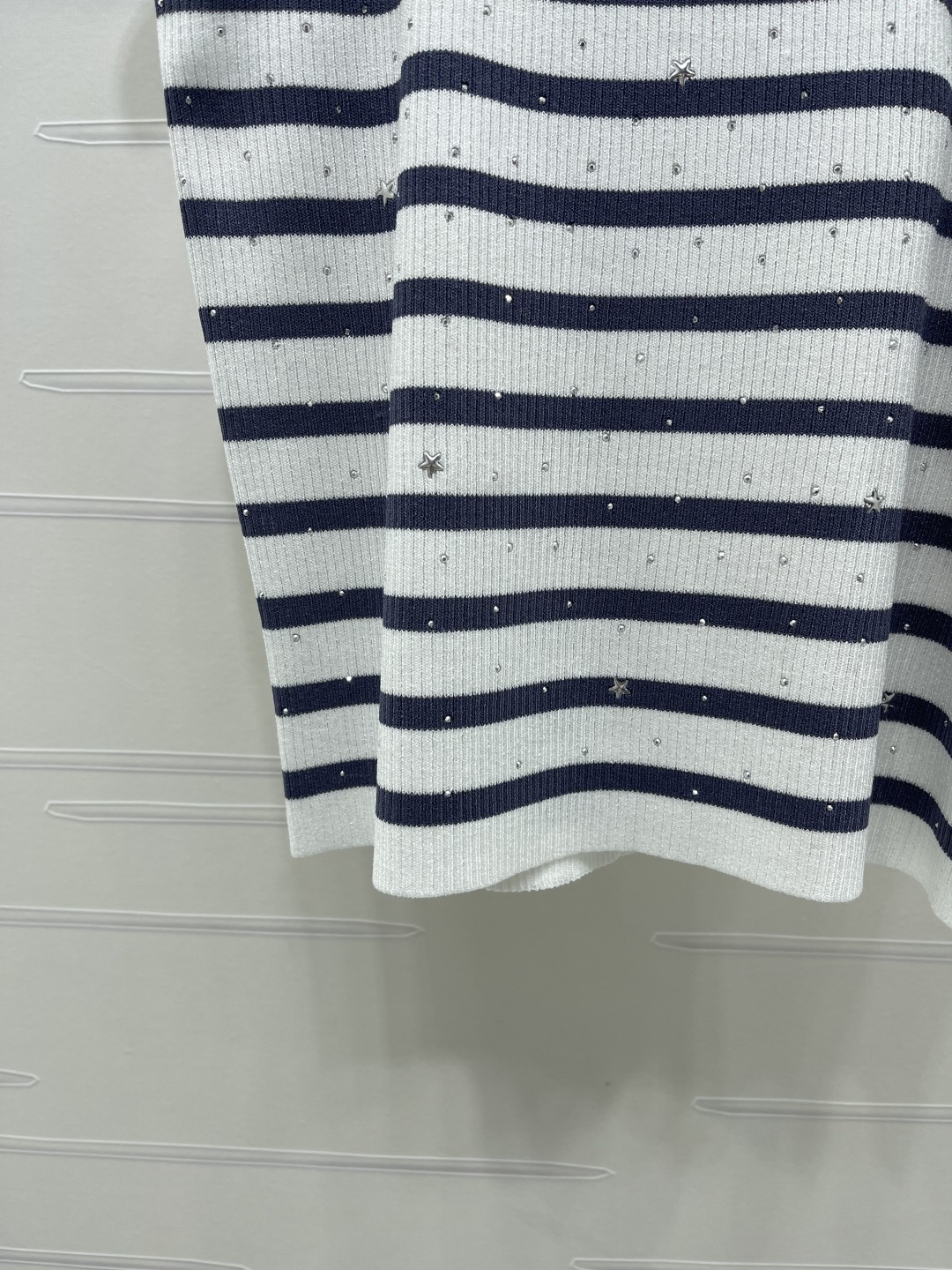 ディオール ロゴ刺繍 ボーダー ジャカード クリスタル装飾 ニットタンクトップ 画像 6