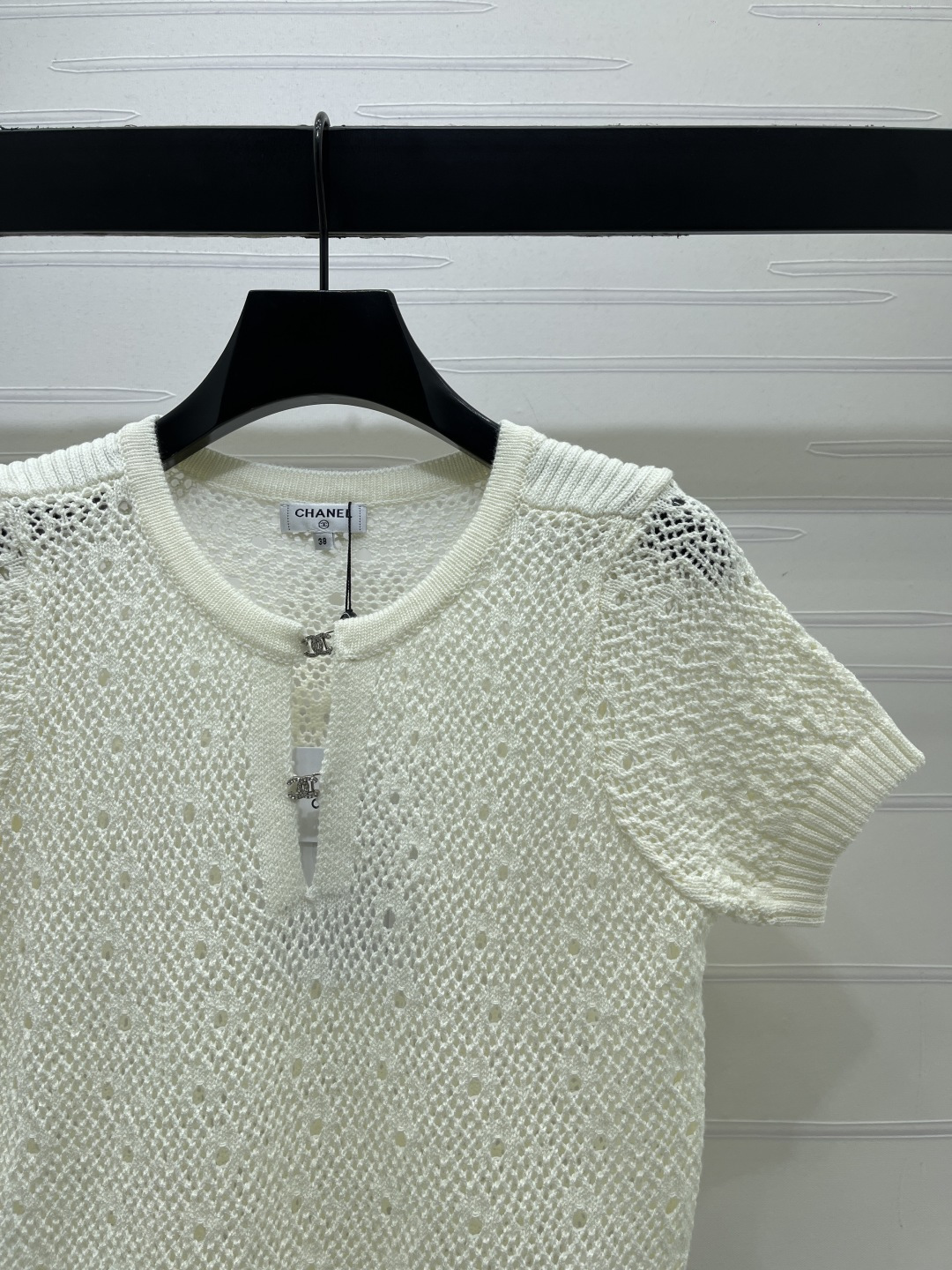 シャネル ロゴ刺繍 透かし編み クリスタル装飾 ニットTシャツ 画像 4