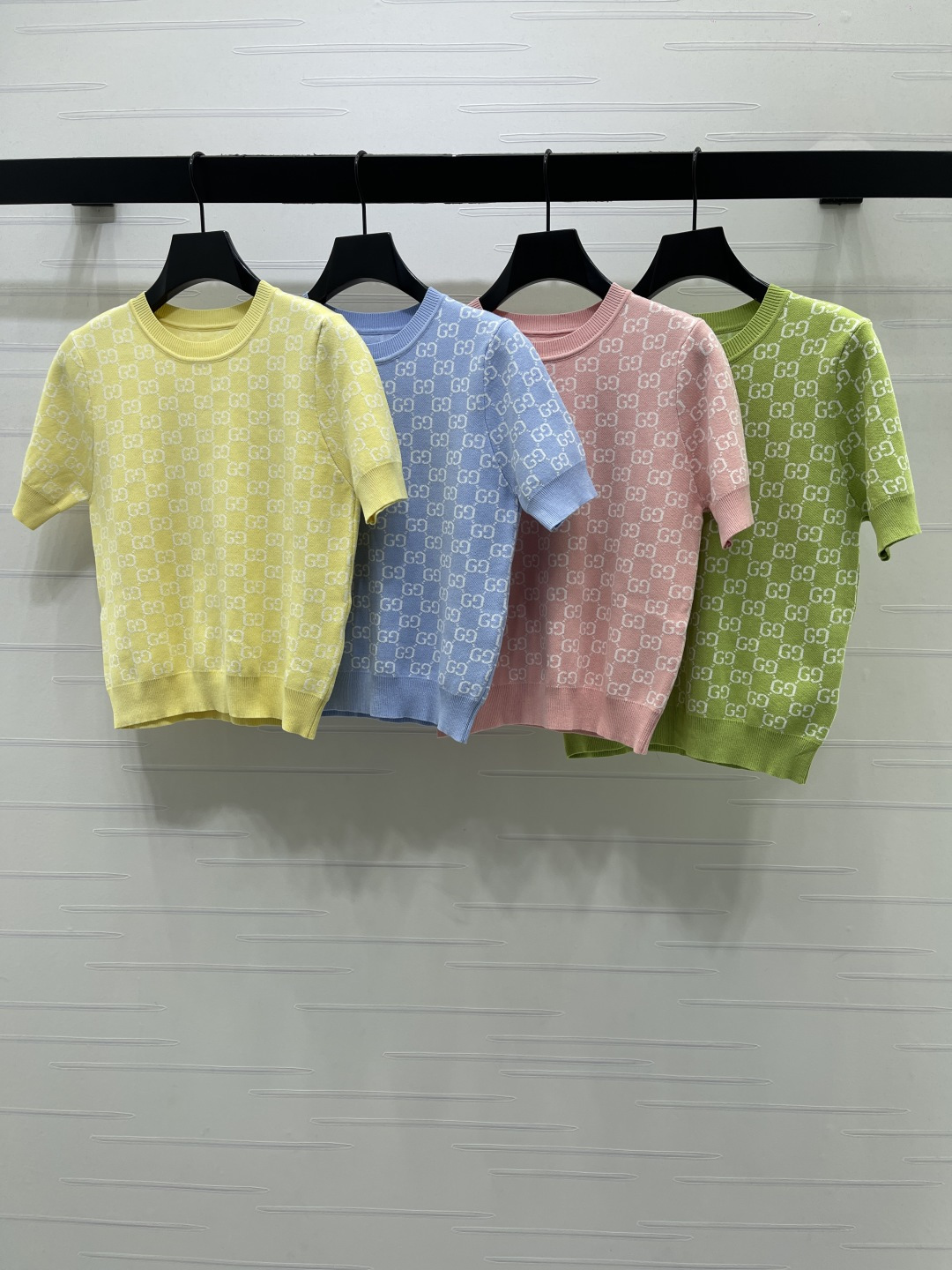 グッチ グラフィックプリント ジャカード ニットTシャツ 詳細画像 2