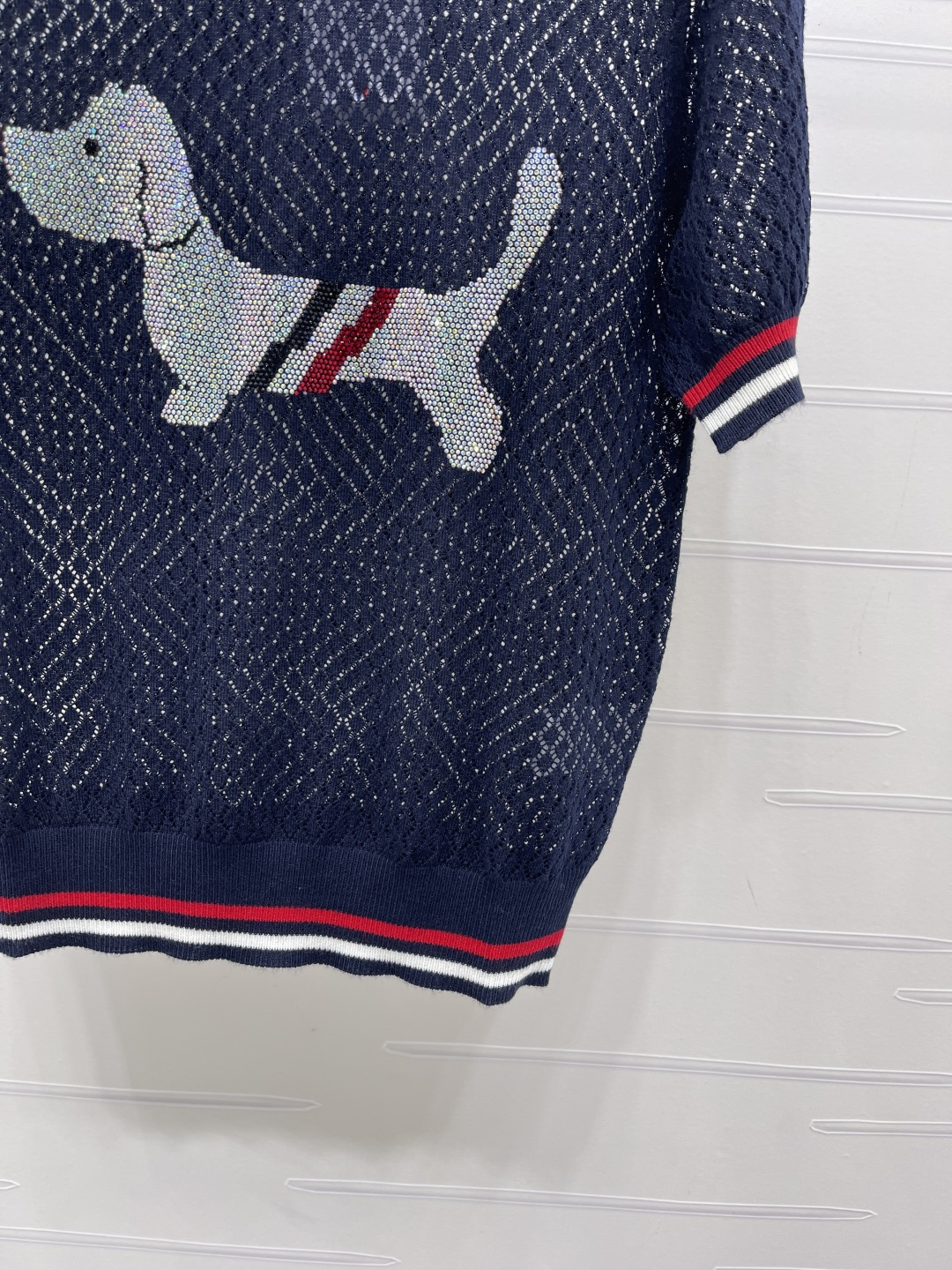 トムブラウン グラフィックプリント ドッグモチーフ 透かし編み クリスタル装飾 ニットTシャツ 画像 7