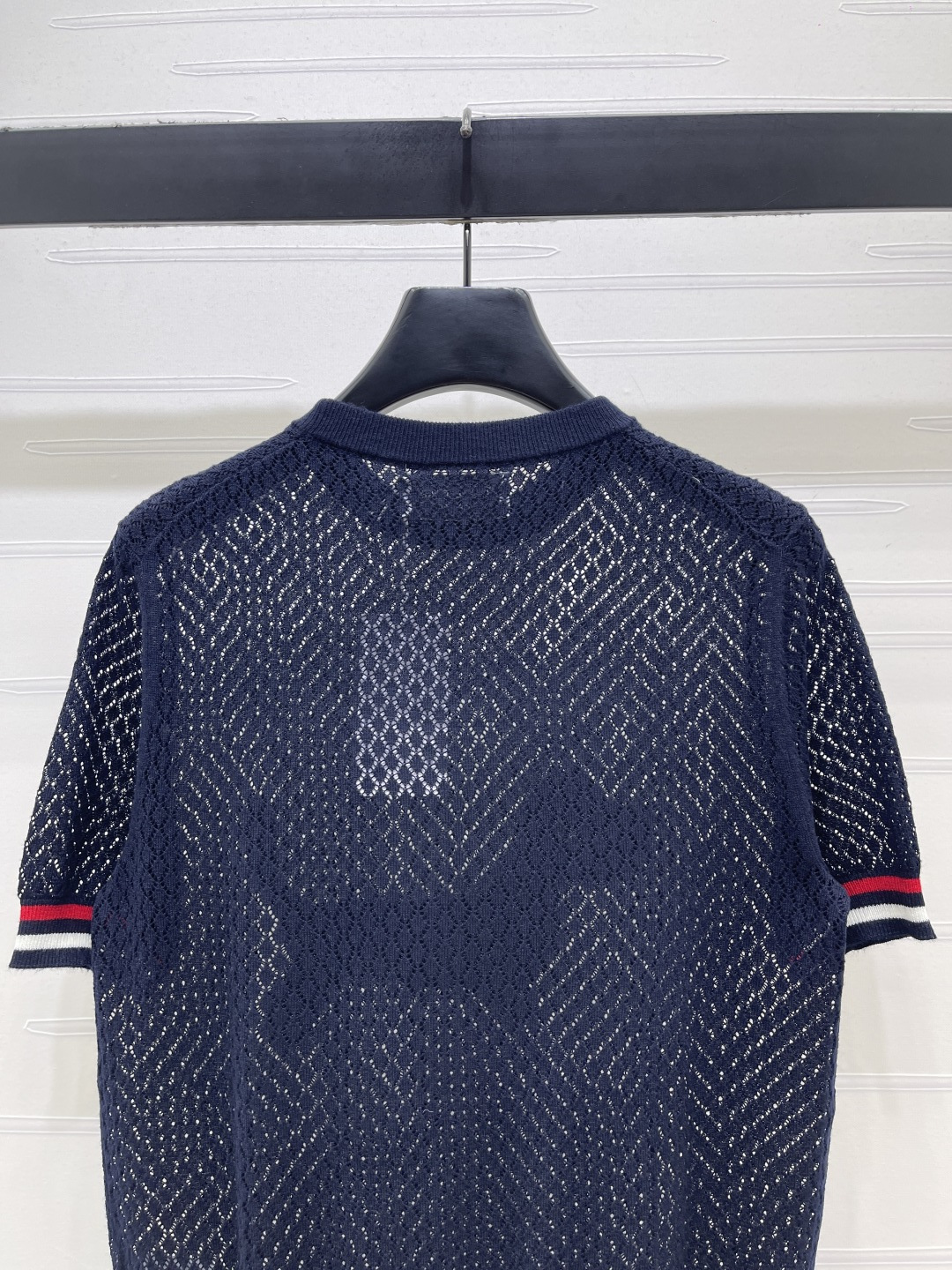 トムブラウン グラフィックプリント ドッグモチーフ 透かし編み クリスタル装飾 ニットTシャツ 画像 8