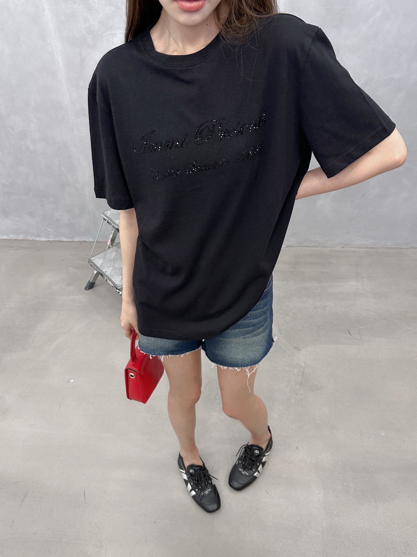 イミ ラインストーン スクリプトロゴ Tシャツ 画像 9