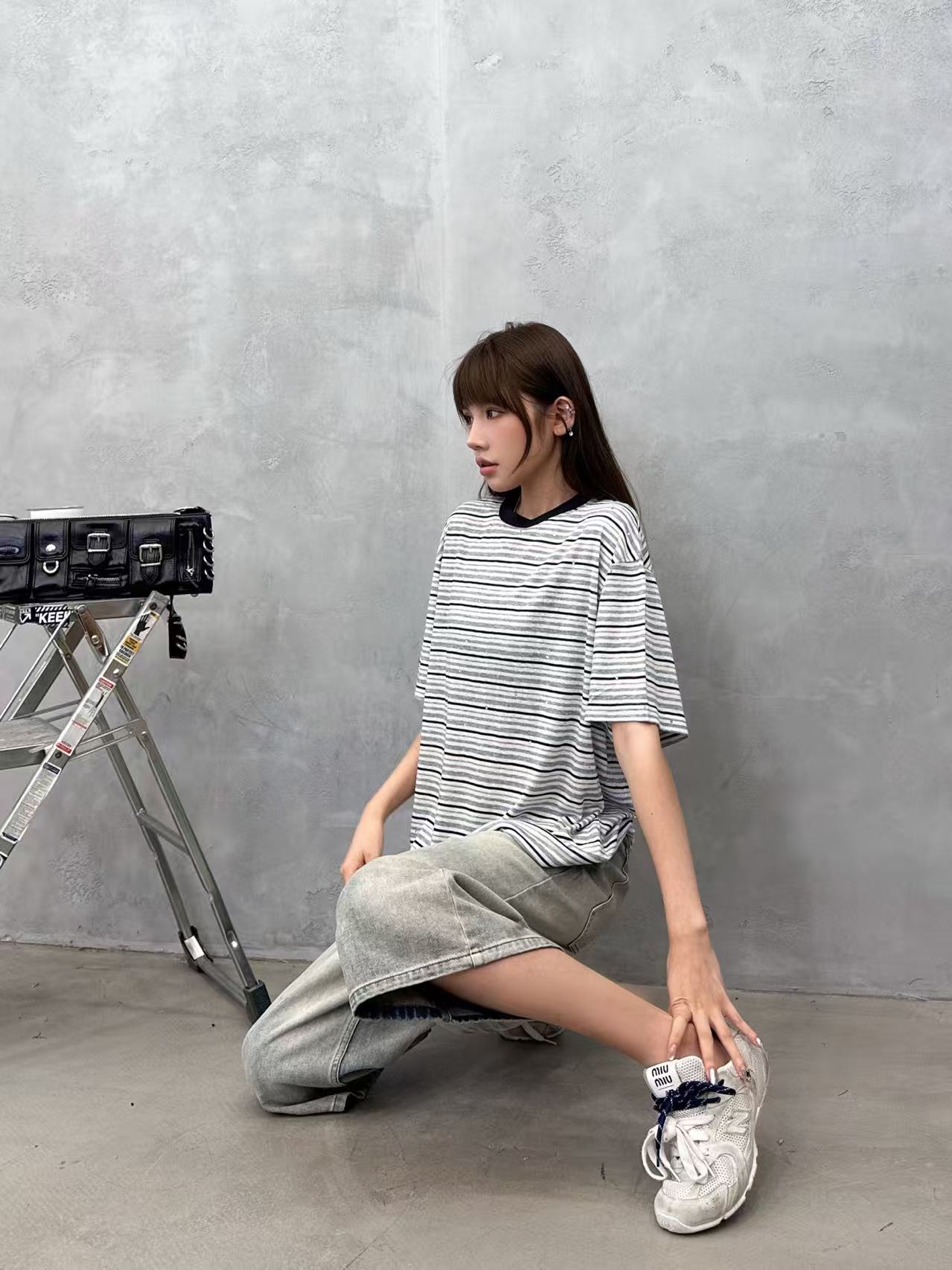 アレキサンダーワン ラインストーン ストライプ Tシャツ 画像 9
