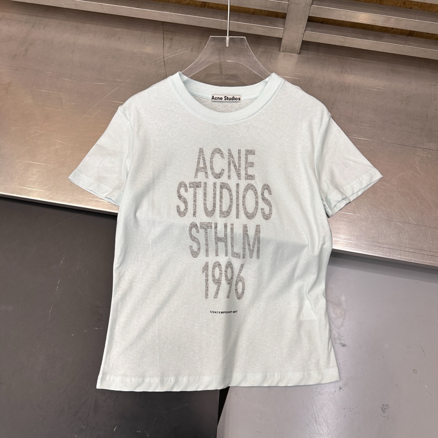 アクネ ストゥディオズ ウォッシュド グラフィック Tシャツ 画像 4