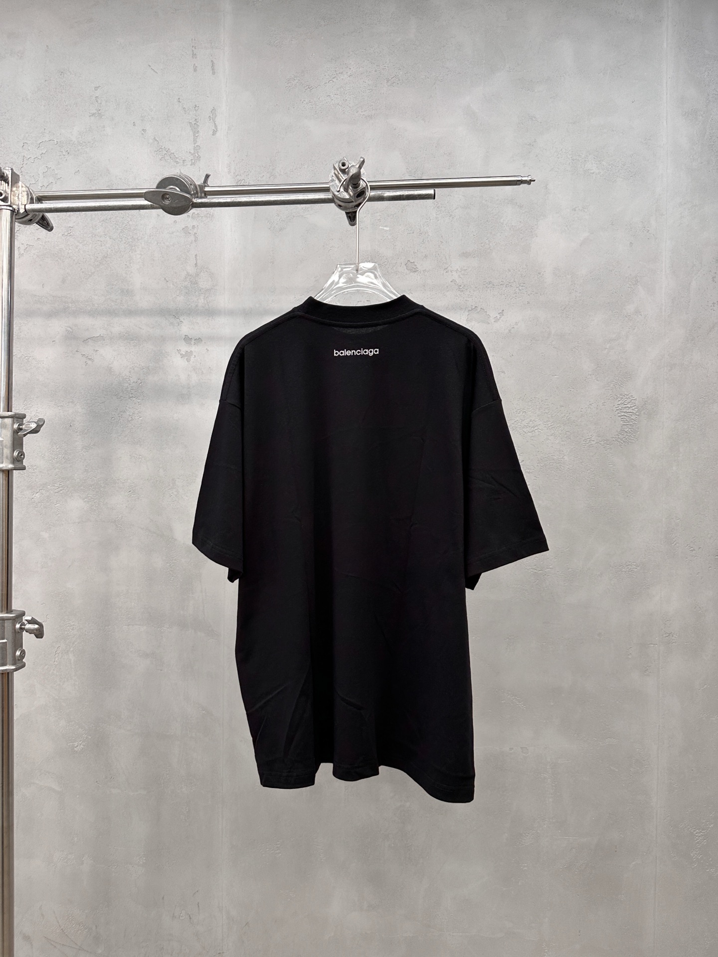 バレンシアガ リフレクティブ グラフィック ウォッシュド Tシャツ 詳細画像 3