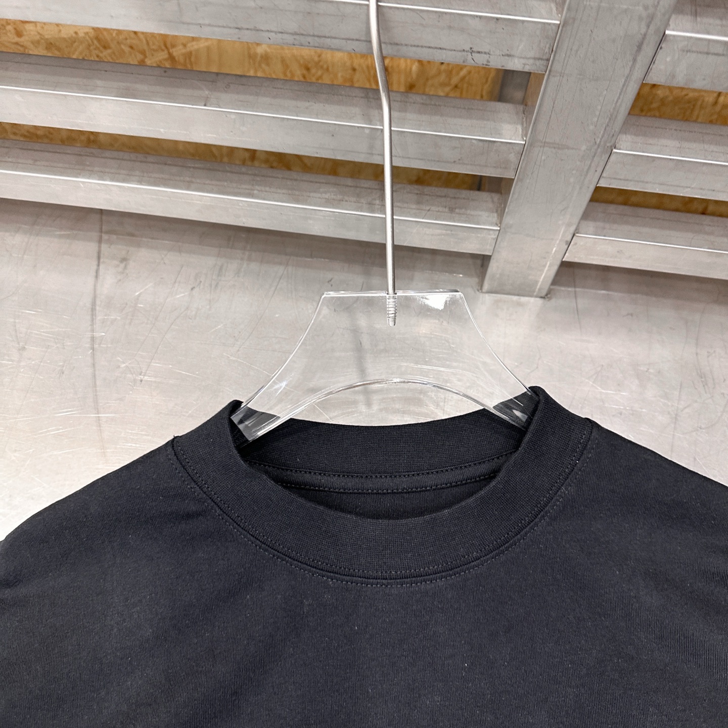 バレンシアガ リフレクティブ グラフィック ウォッシュド Tシャツ 画像 5
