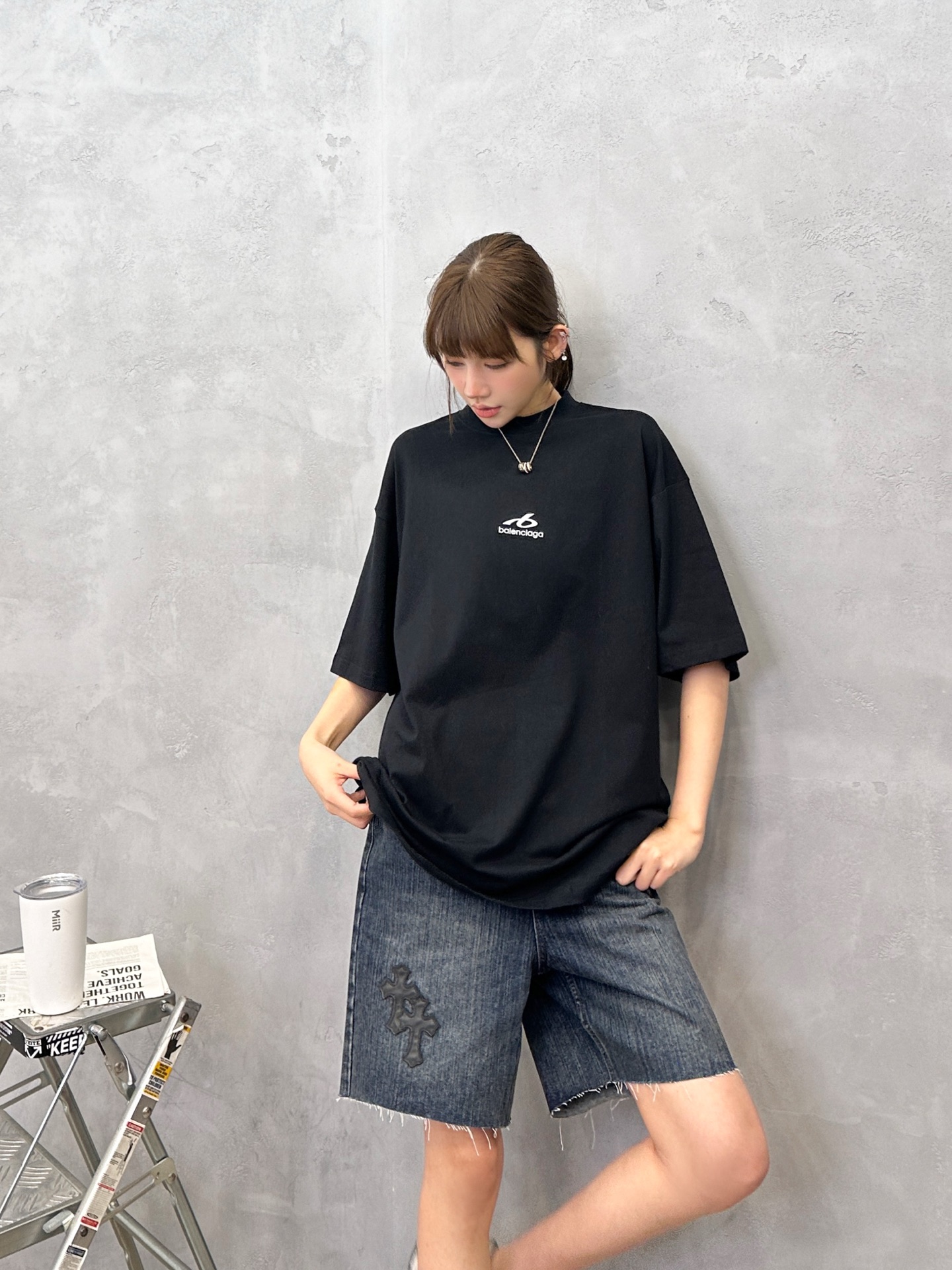 バレンシアガ リフレクティブ グラフィック ウォッシュド Tシャツ 画像 8
