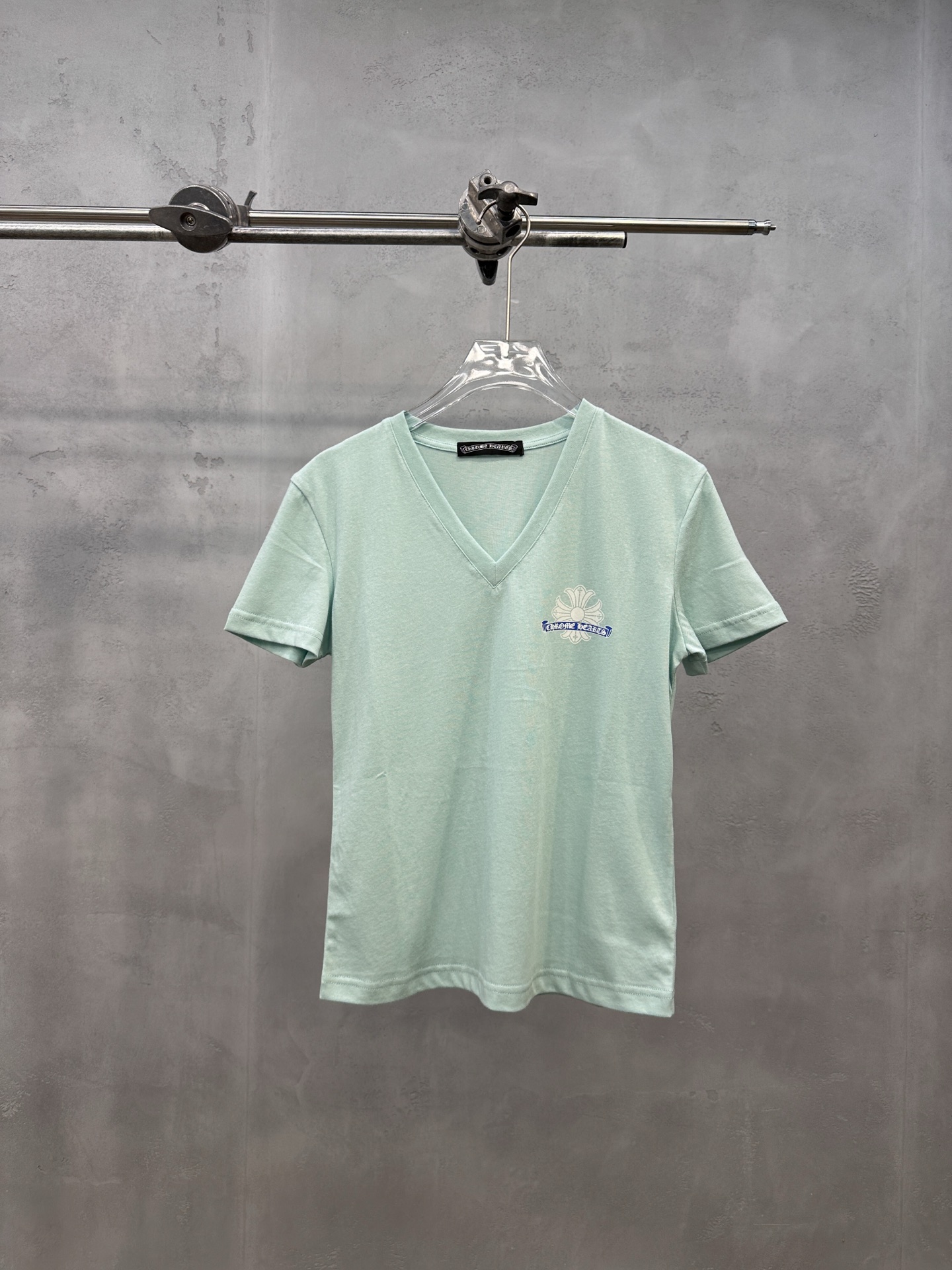 クロムハーツ カラーグラフィック Tシャツ 詳細画像 1