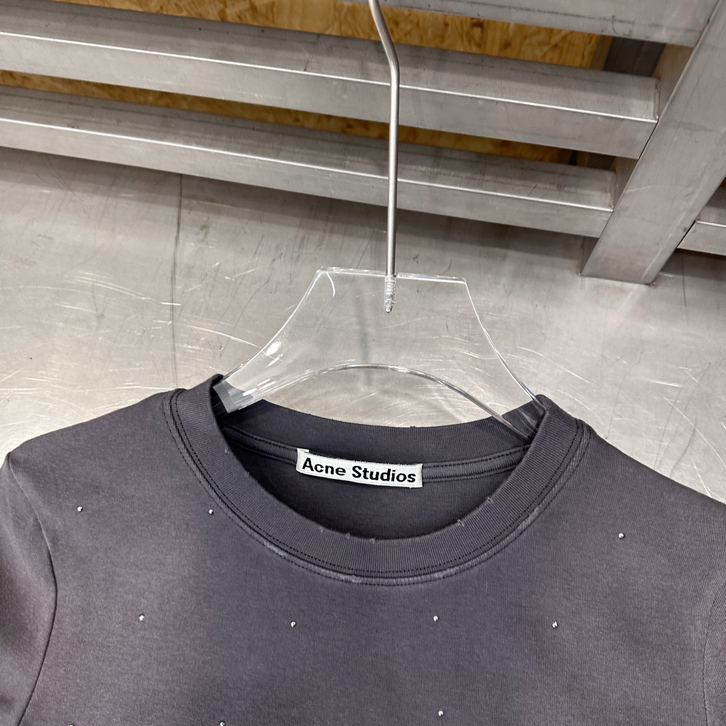 アクネ ストゥディオズ ラインストーン ウォッシュド Tシャツ 画像 5