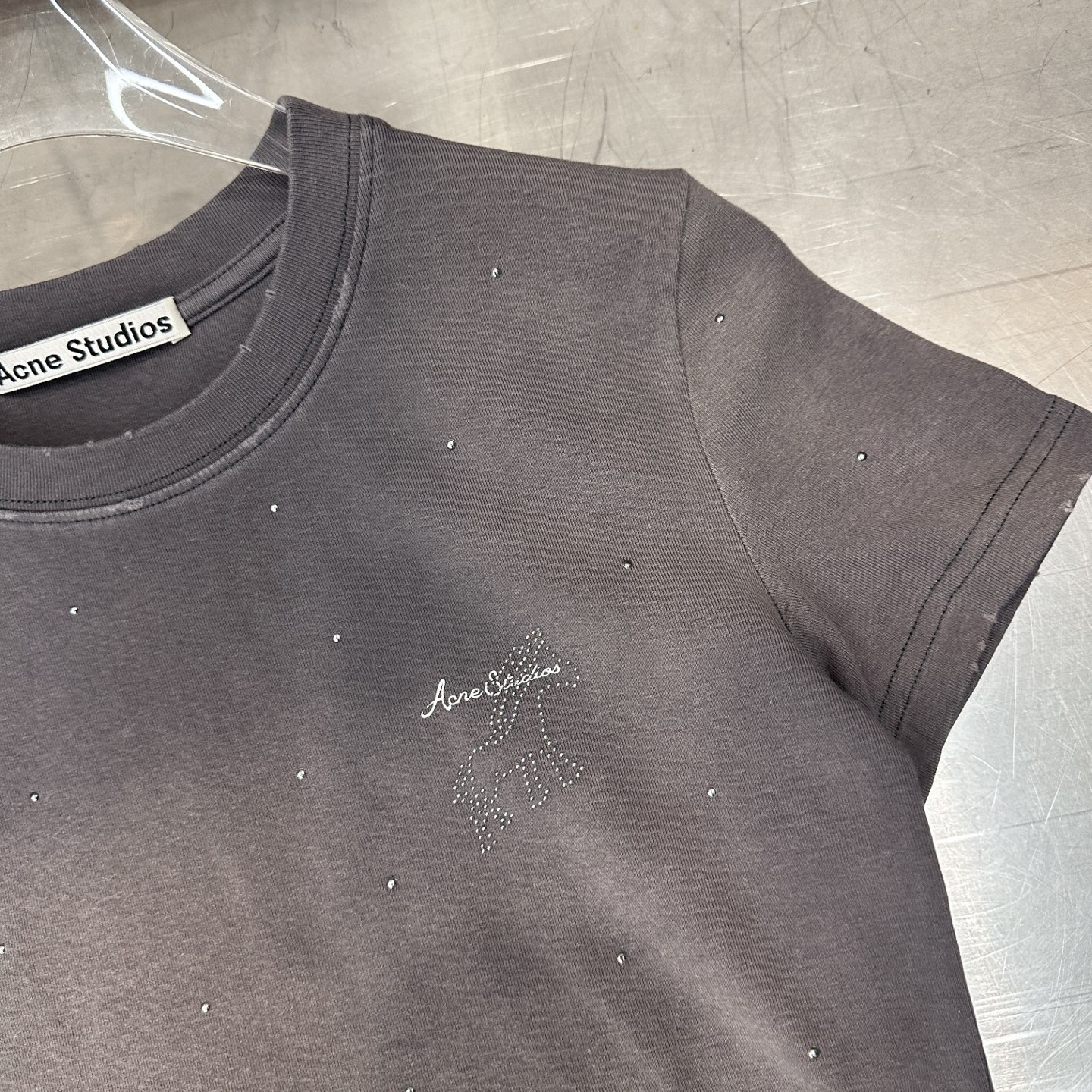 アクネ ストゥディオズ ラインストーン ウォッシュド Tシャツ 画像 6
