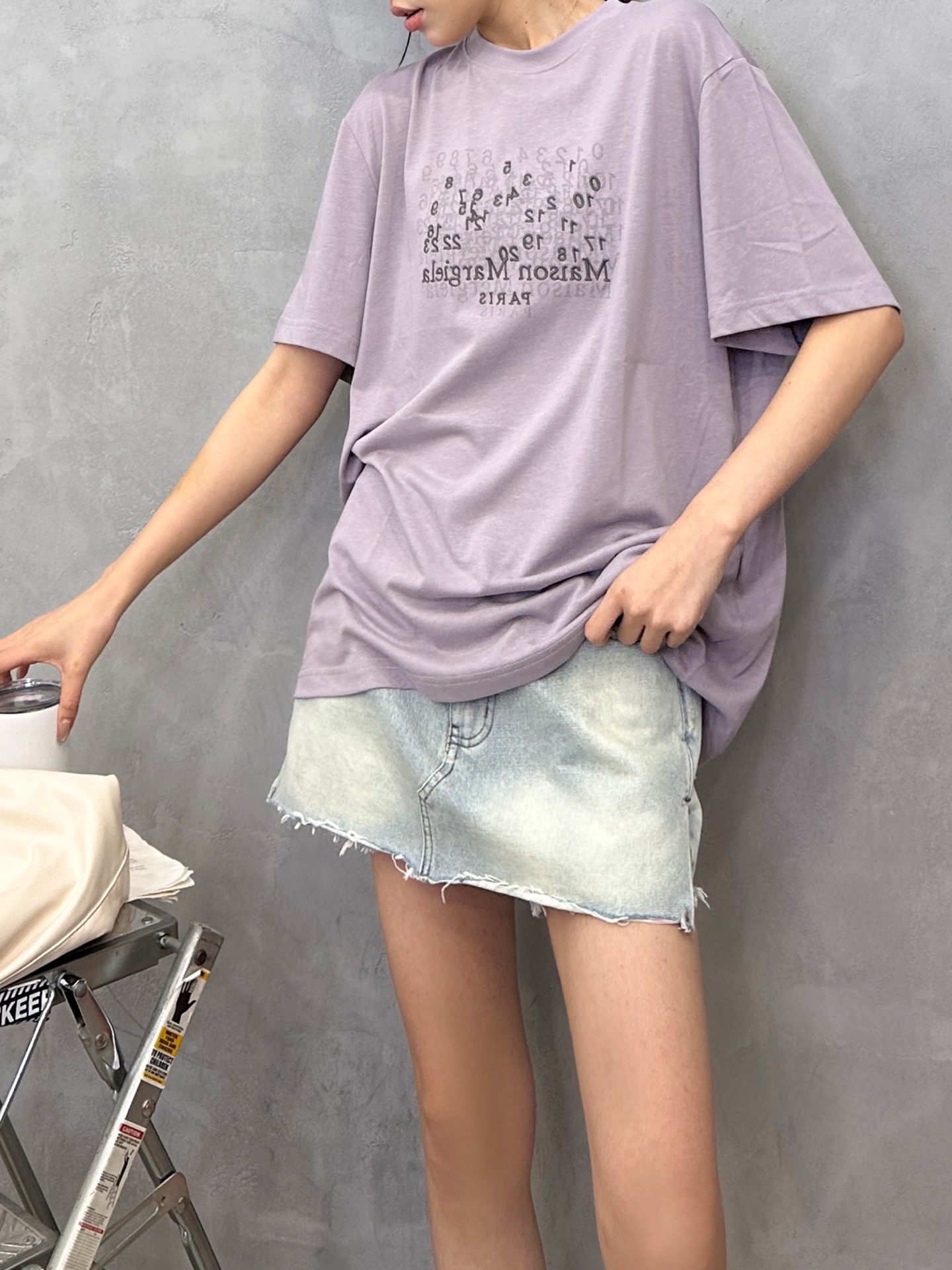 エムエム6 メゾン マルジェラ ロゴ刺繍Tシャツ 画像 8
