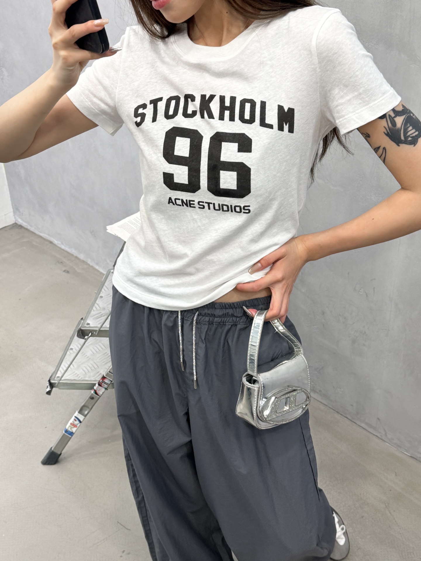 アクネ ストゥディオズ Stockholm 96 グラフィックTシャツ 画像 9