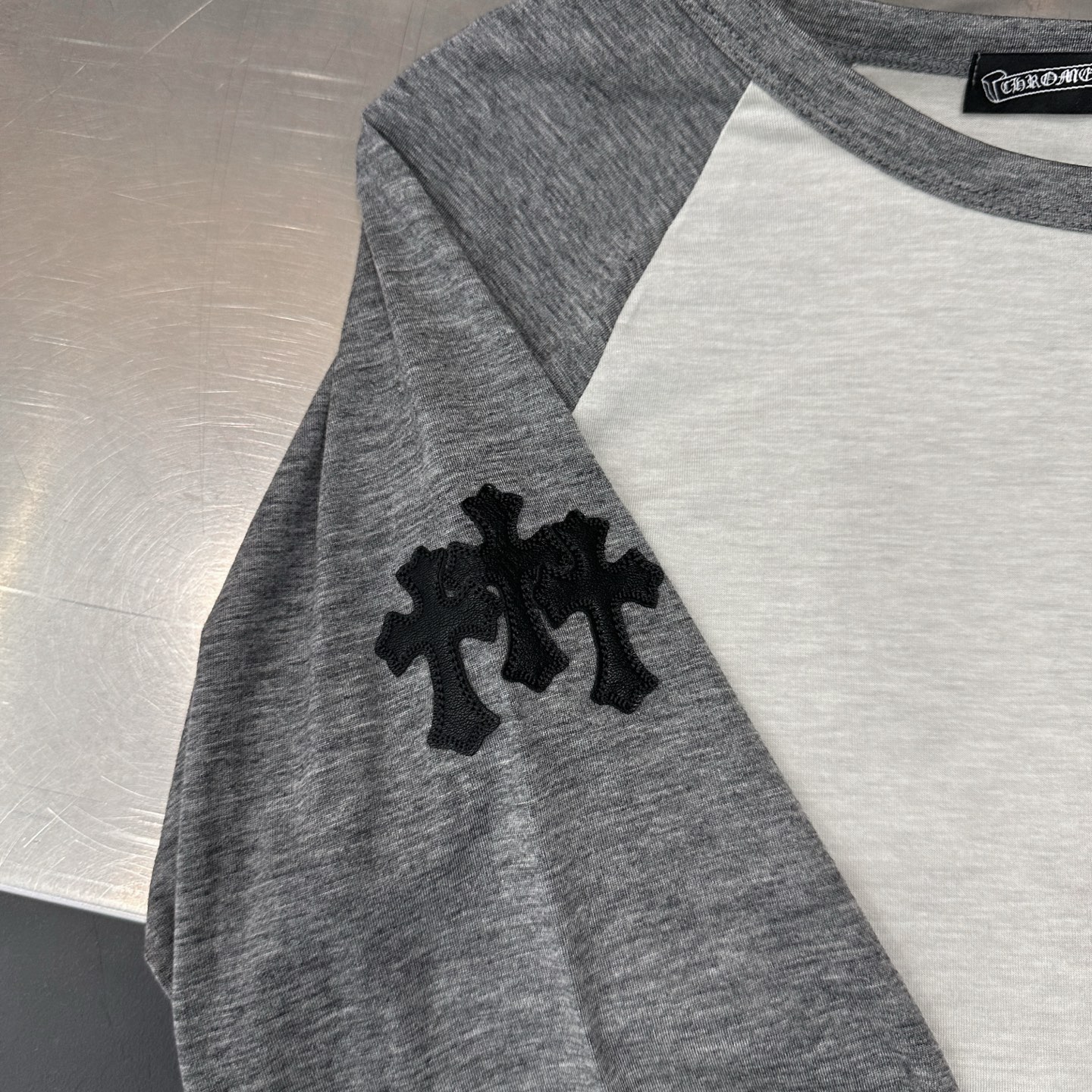 クロムハーツ ラグランスリーブ ロゴ Tシャツ 画像 7
