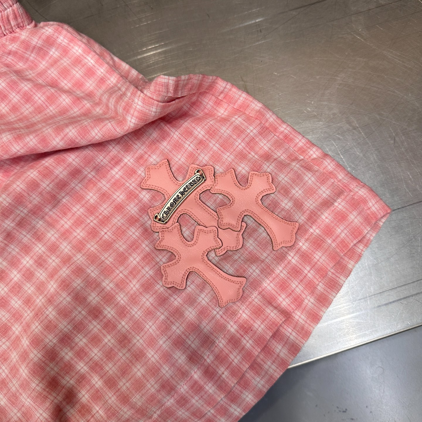 クロムハーツ クロス刺繍 チェックショーツ 画像 5