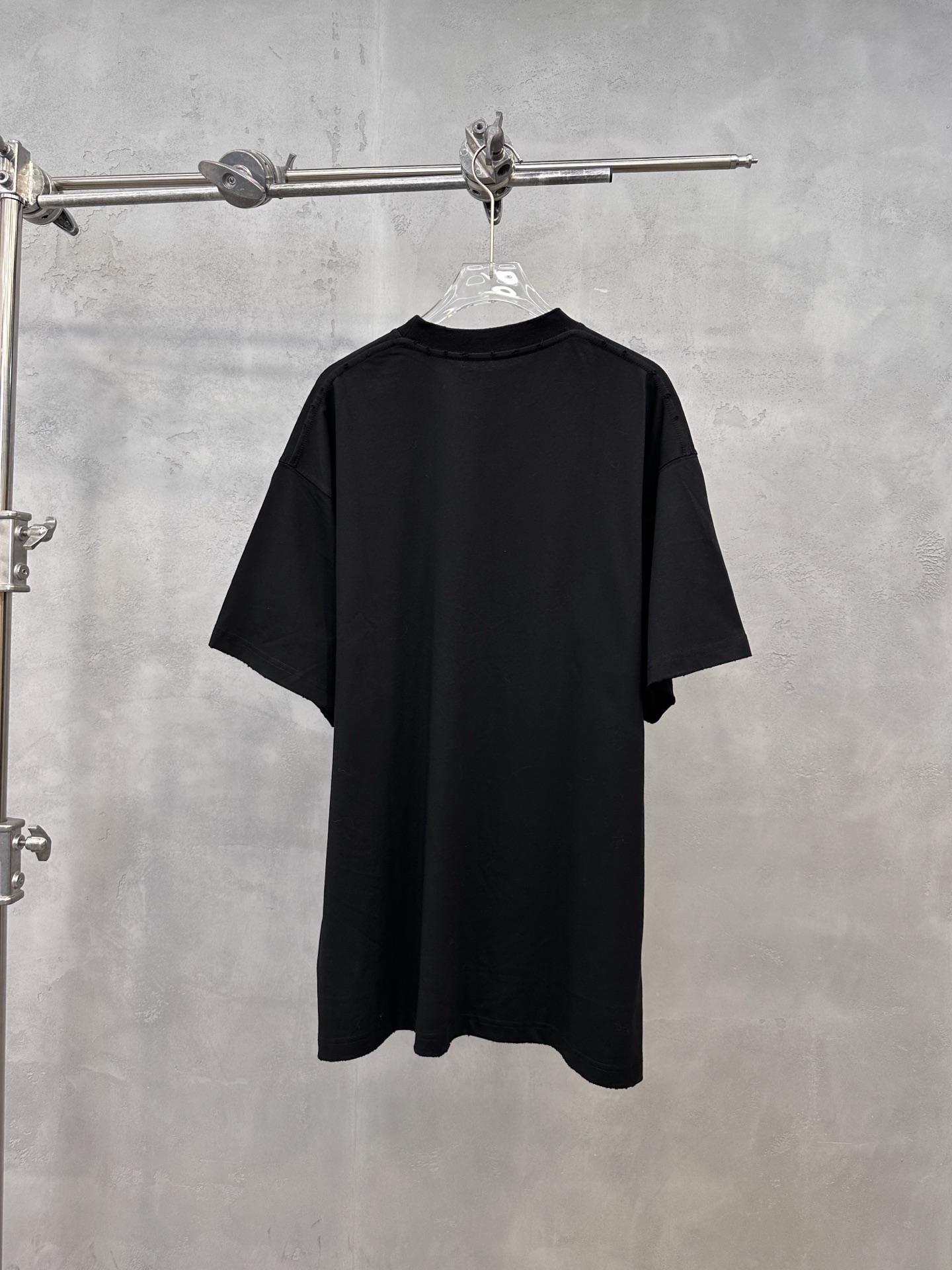 バレンシアガ ダメージロゴ ウォッシュ加工Tシャツ 詳細画像 3
