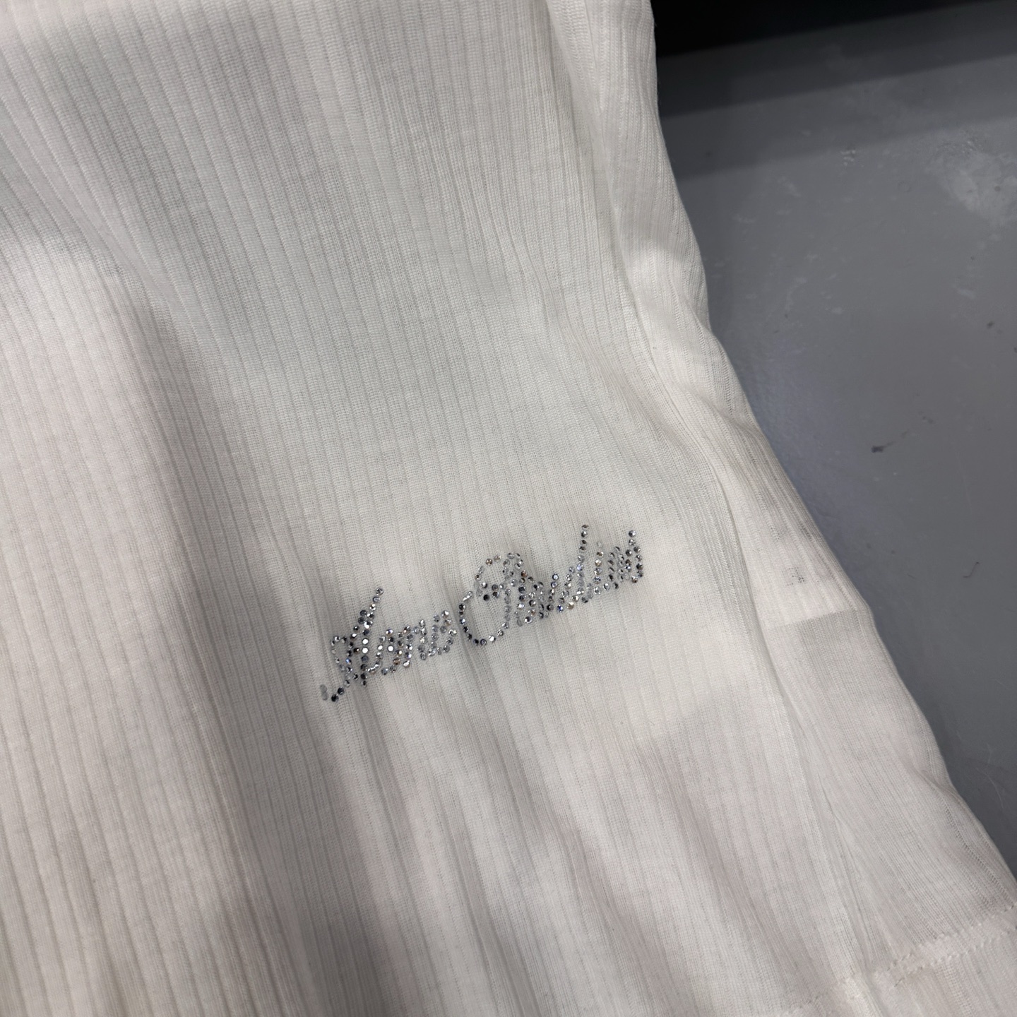 アクネ ストゥディオズ ラインストーンロゴTシャツ 画像 6