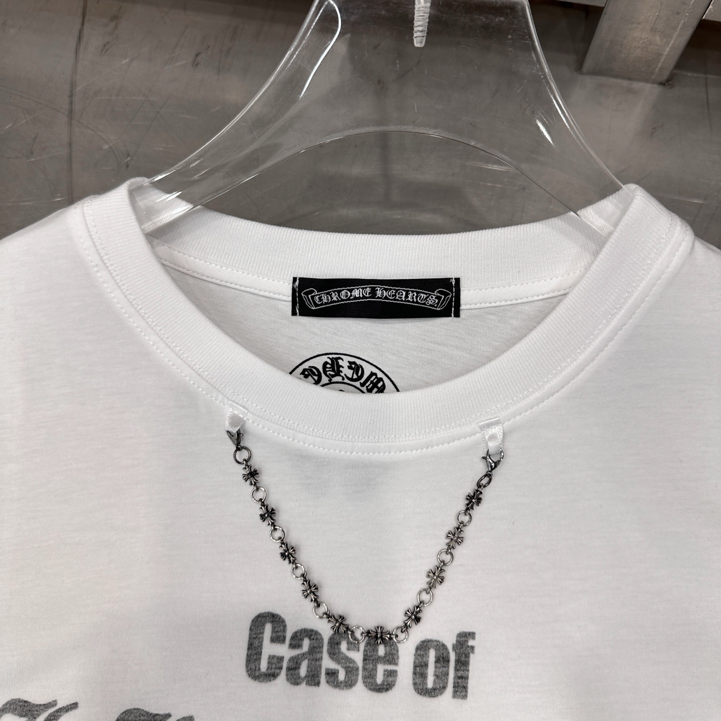 クロムハーツ ネックレスディテール ウォッシュド グラフィック Tシャツ 画像 5