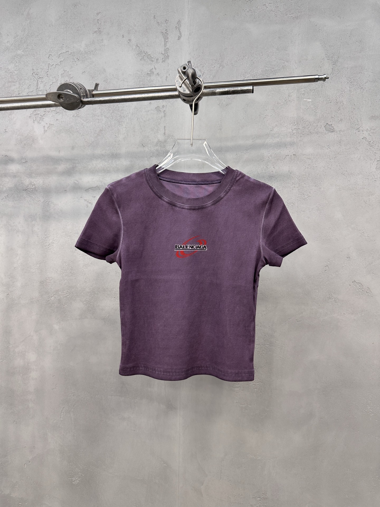 バレンシアガ ロゴ ウォッシュド Tシャツ 詳細画像 1