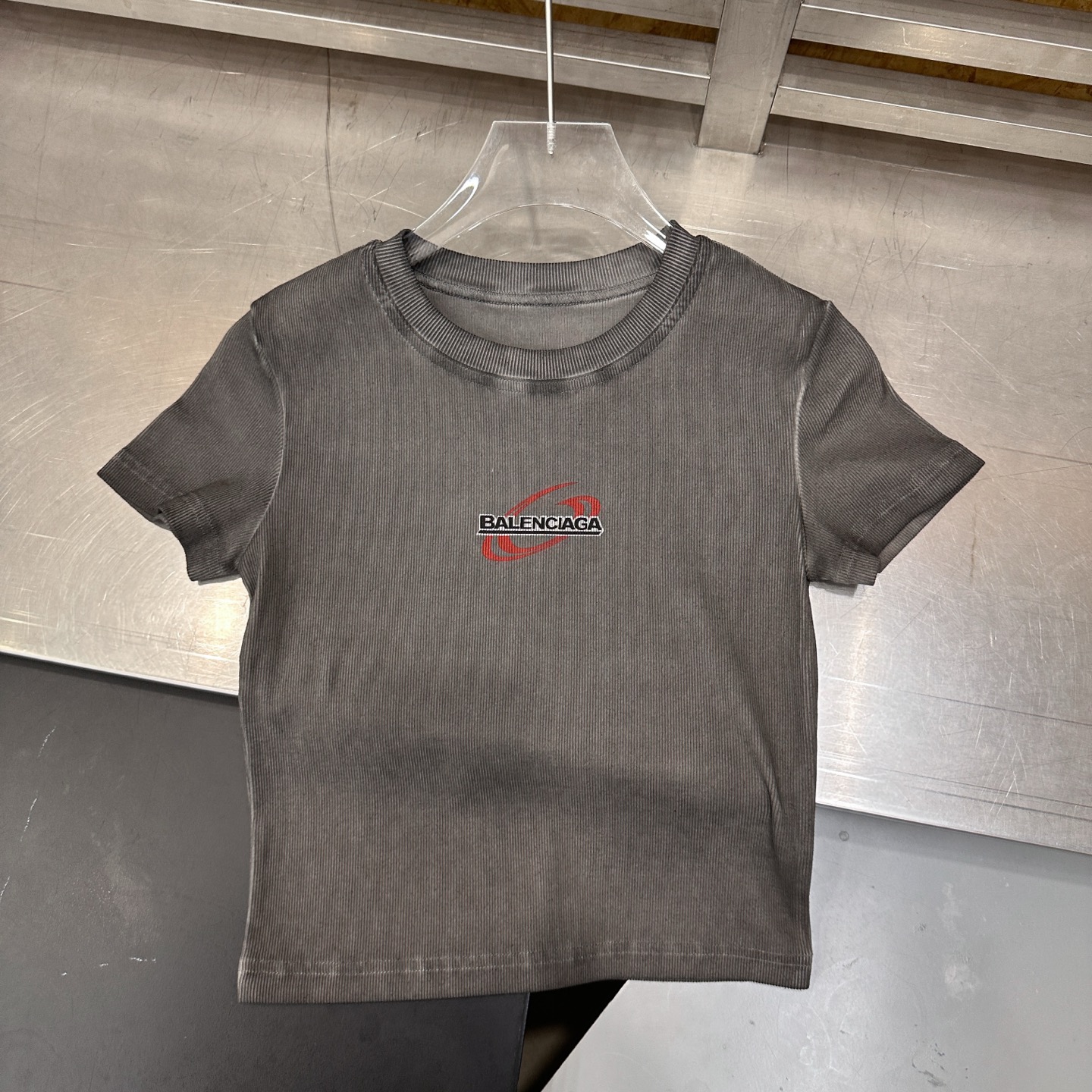 バレンシアガ マルチカラー グラフィック ウォッシュド Tシャツ 画像 4