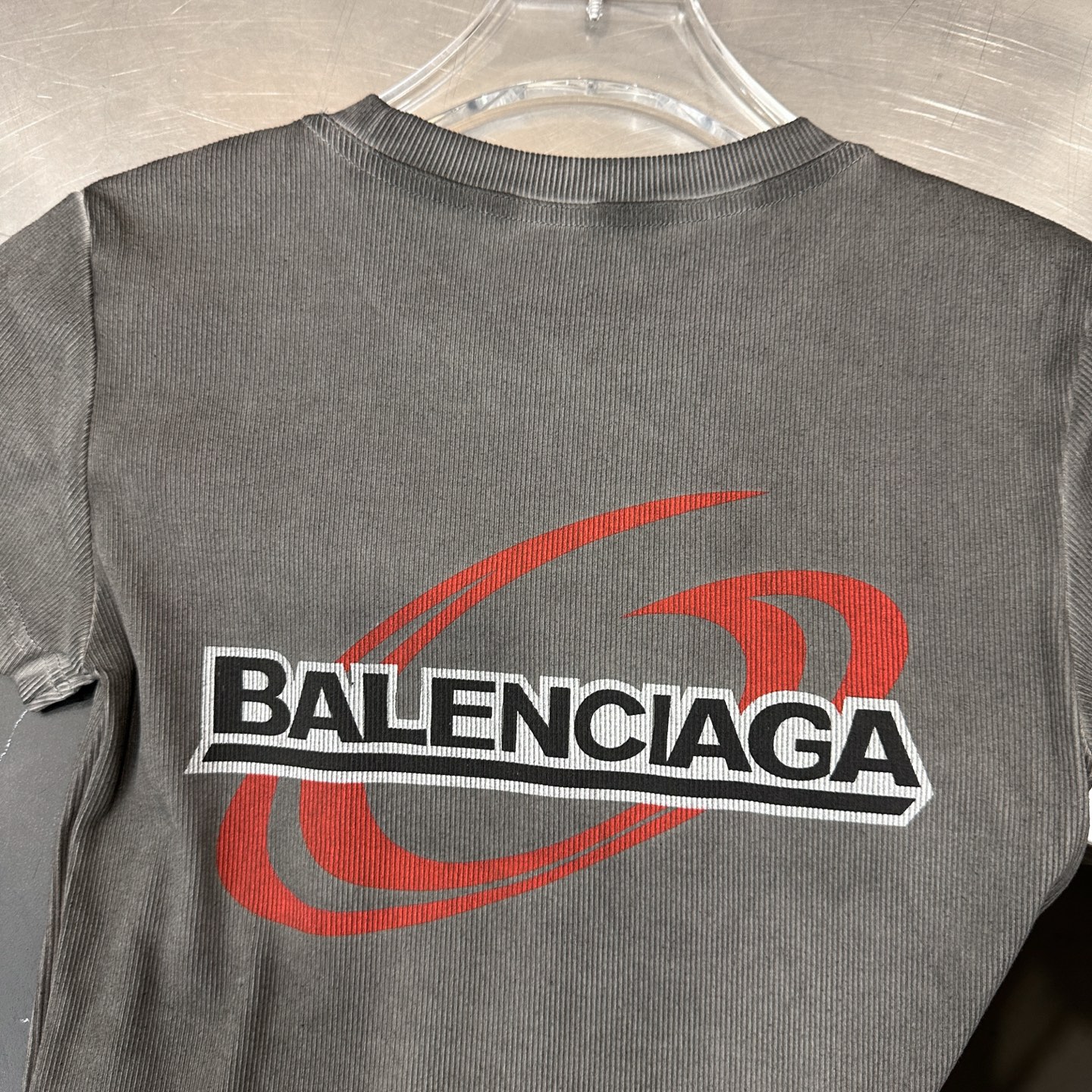 バレンシアガ マルチカラー グラフィック ウォッシュド Tシャツ 画像 8