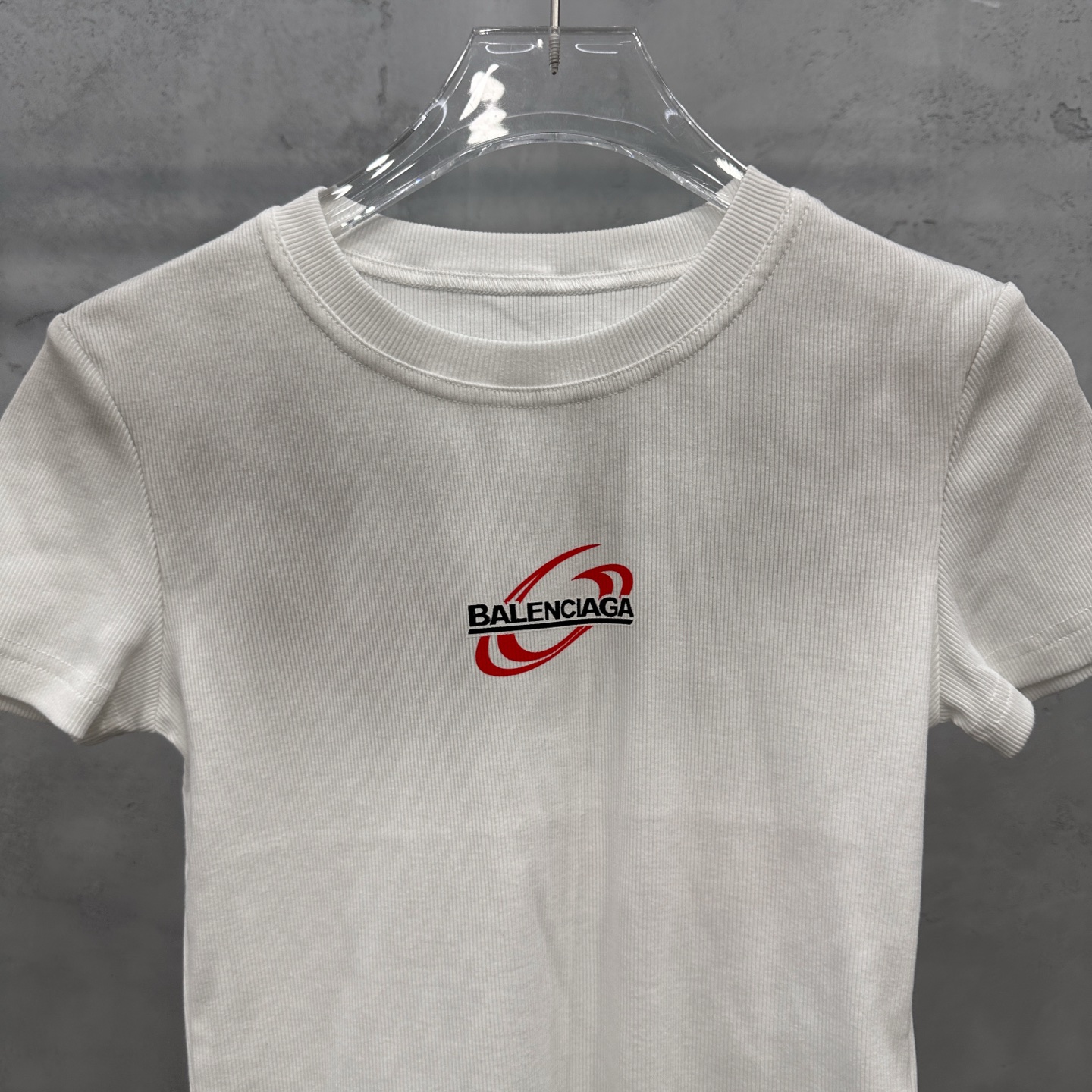 バレンシアガ スモールグラフィックロゴTシャツ 詳細画像 3