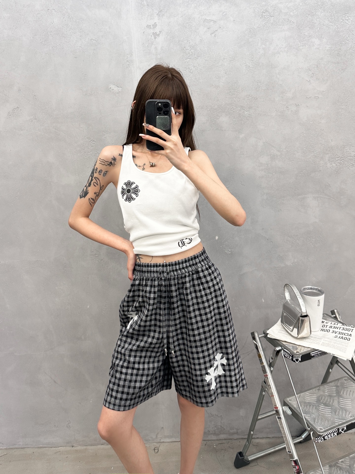 クロムハーツ クロスパッチ チェックショーツ 画像 9