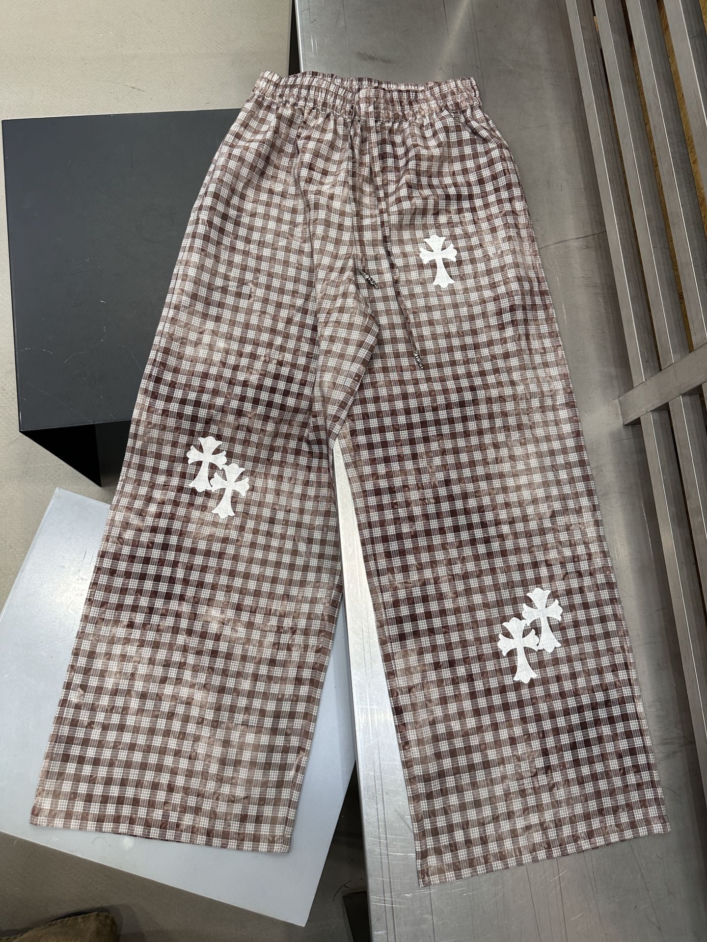 クロムハーツ クロス タイダイ ワイドパンツ 画像 5