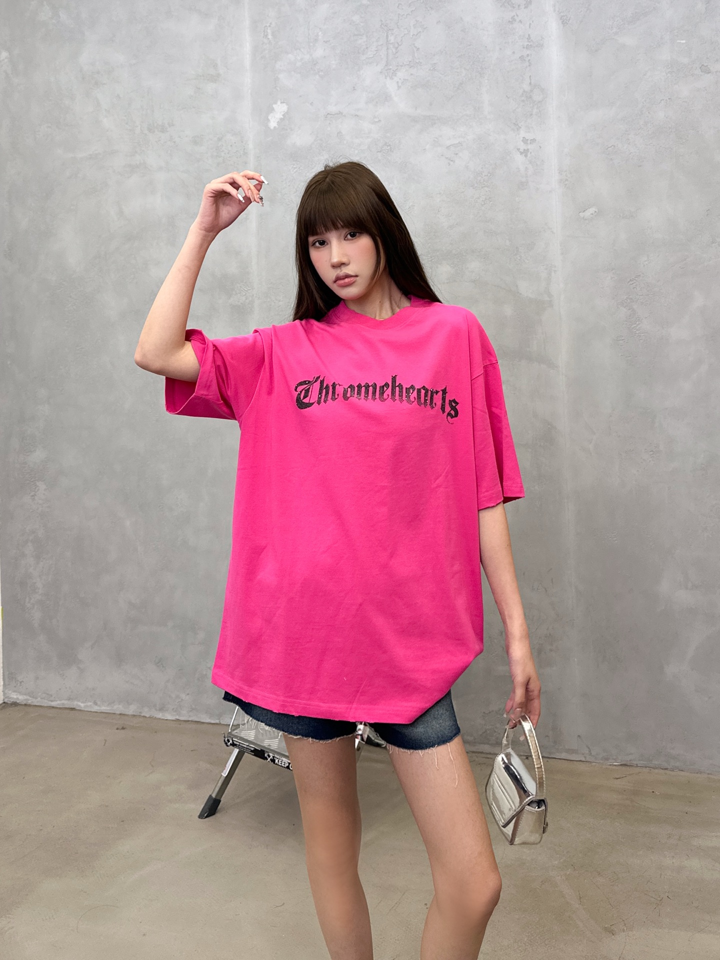 クロムハーツ ラインストーンロゴ ピンクウォッシュTシャツ 画像 9
