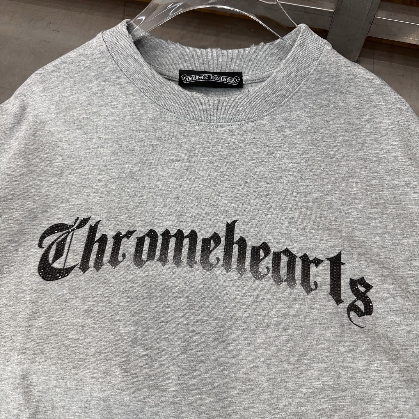 クロムハーツ ラインストーンロゴ ウォッシュ加工Tシャツ 画像 6
