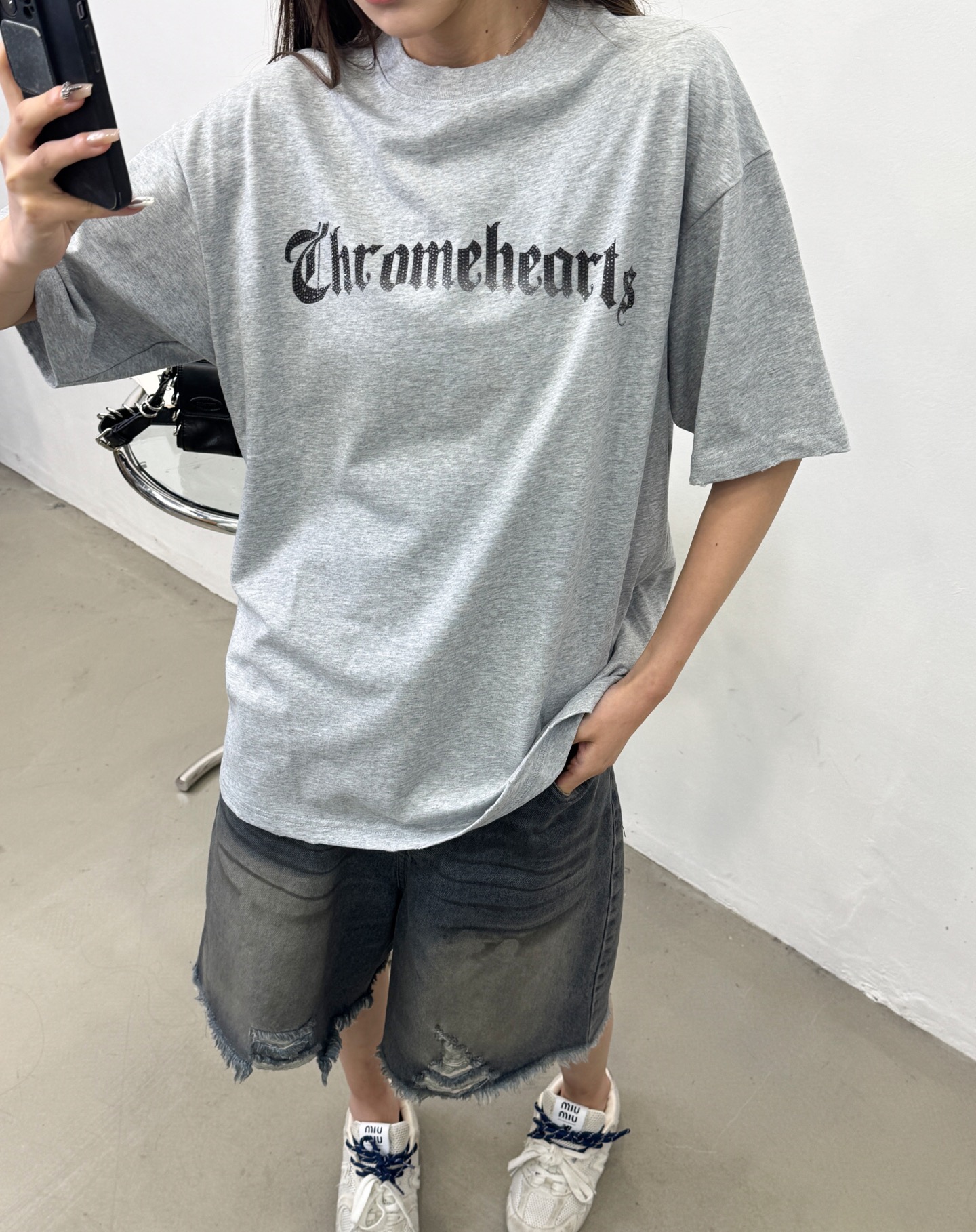 クロムハーツ ラインストーンロゴ ウォッシュ加工Tシャツ 画像 9
