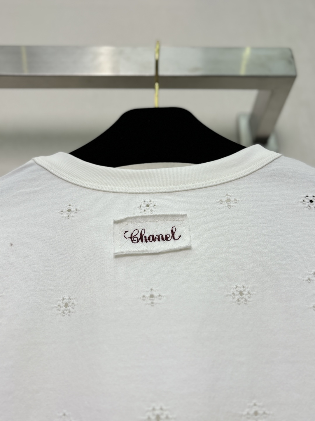 シャネル 26P ホワイト 透かし刺繍Tシャツ 画像 7