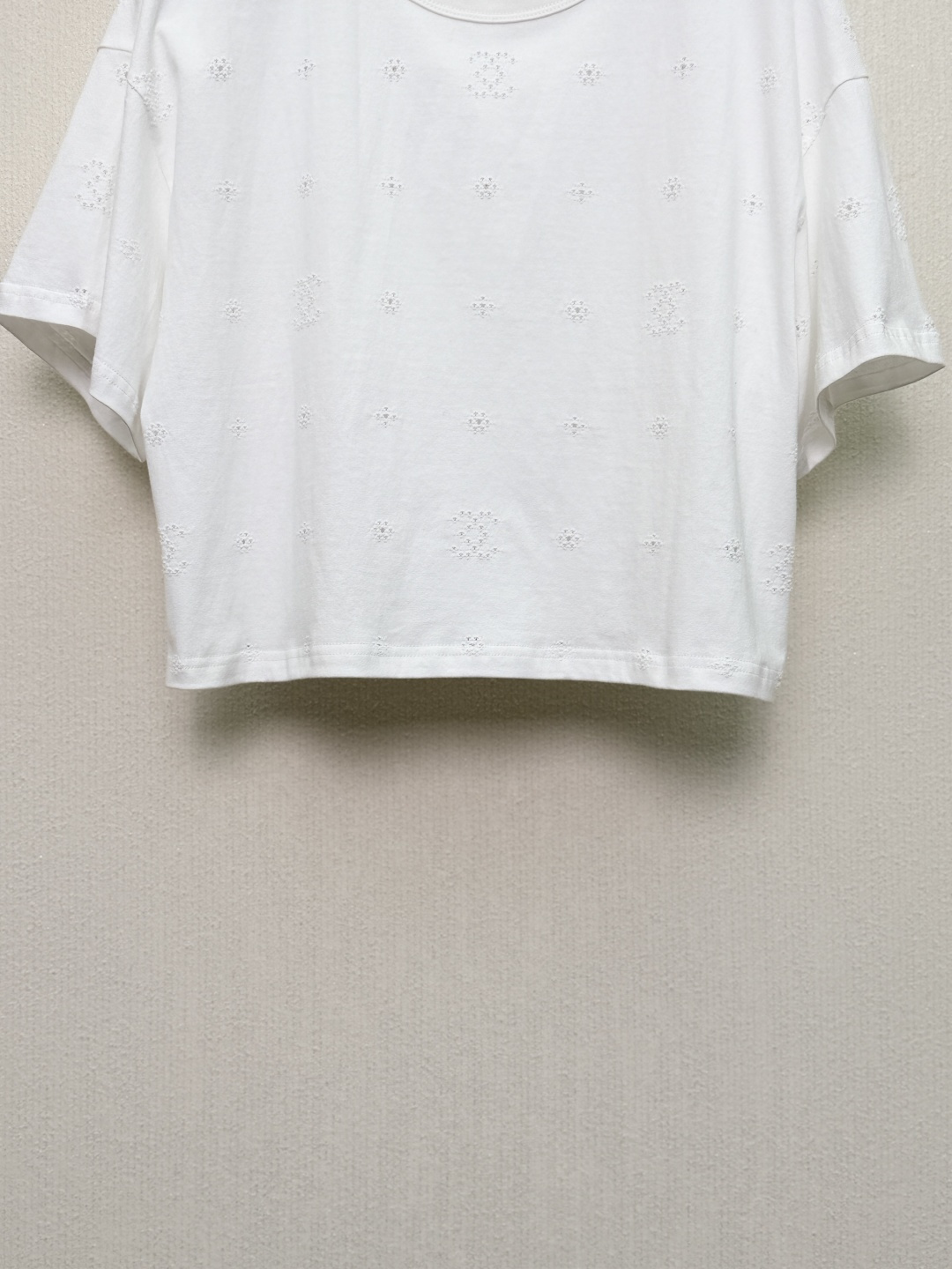 シャネル 26P ホワイト 透かし刺繍 オーバーTシャツ 詳細画像 3