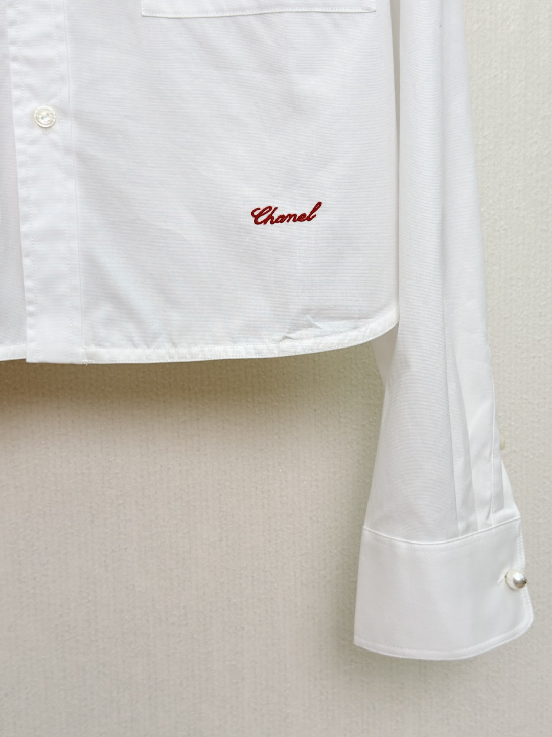 シャネル 26S ホワイト クロップドシャツ 画像 5