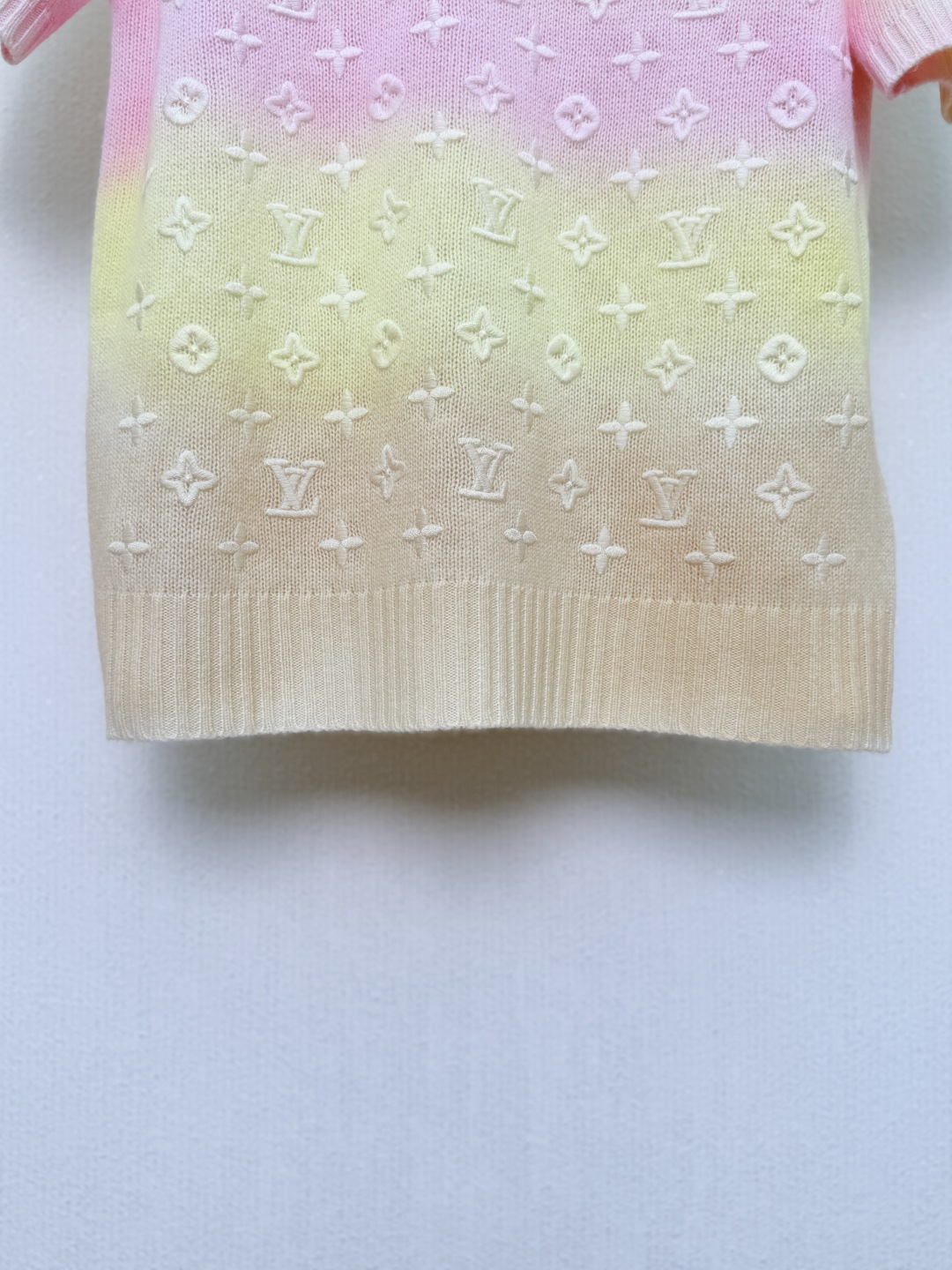 ルイ ヴィトン モノグラム刺繍 半袖ニットトップ 画像 5