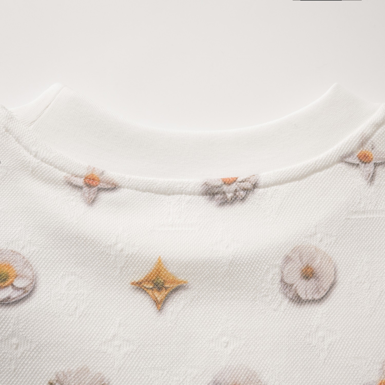 ルイヴィトン モノグラム ジャカード ブルーミング モノグラム ニット Tシャツ マルチカラー 画像 8