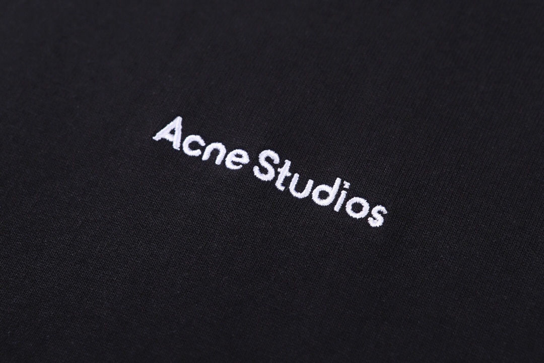 アクネ ストゥディオズ ベーシックロゴ刺繍Tシャツ ブラック 画像 5