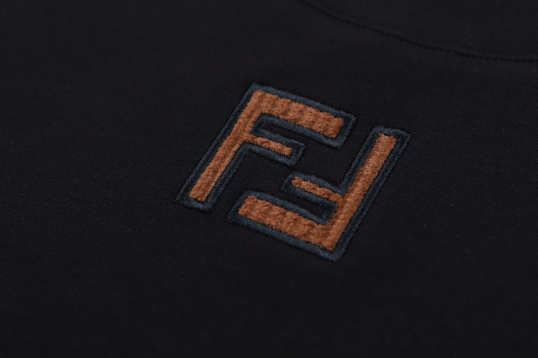 フェンディ マイクロFFコーデュロイTシャツ ブラック FY0936 画像 5