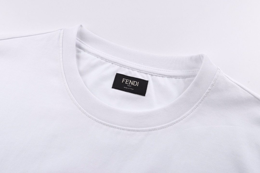 フェンディ バタフライフローラルTシャツ ホワイト 詳細画像 3