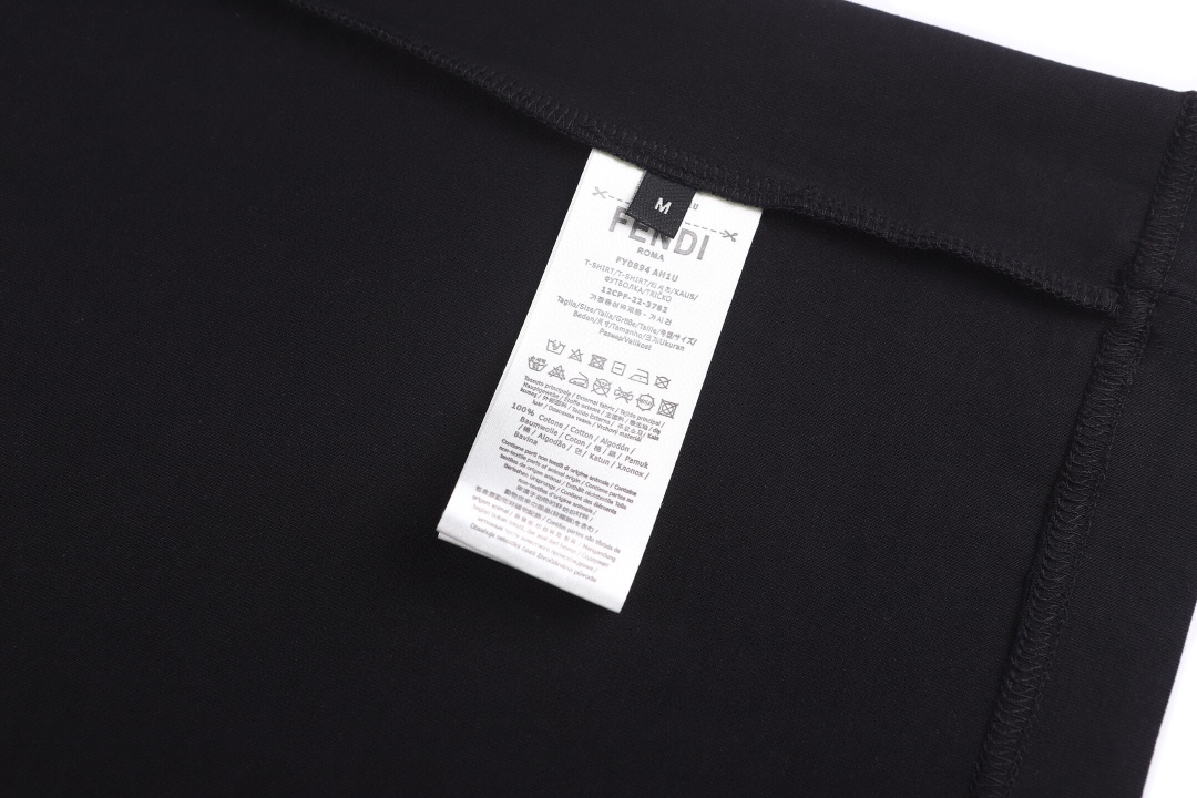 フェンディ FFセレリア刺繍Tシャツ ブラック FY1319 画像 9