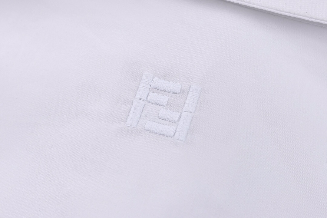 フェンディ ポケット付き半袖シャツ ホワイト 画像 6