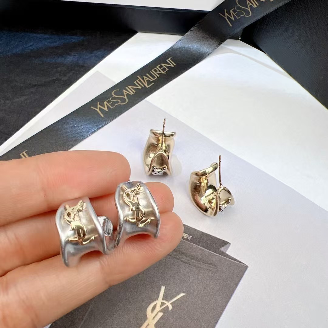 サンローラン ロゴレター YSLロゴ ラウンド ピアス ゴールド 画像 4