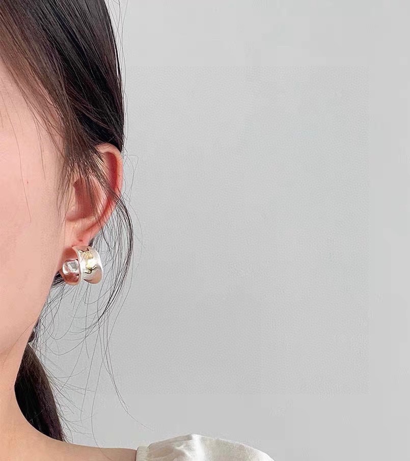 サンローラン ロゴレター YSLロゴ ラウンド ピアス ゴールド 画像 6