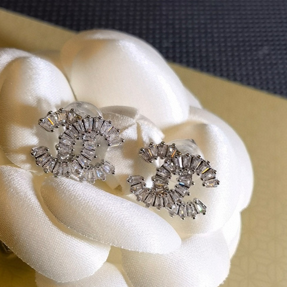 シャネル CCロゴ クリスタル ロゴレター スター スクエア ピアス クリスタル カメリア 詳細画像 1