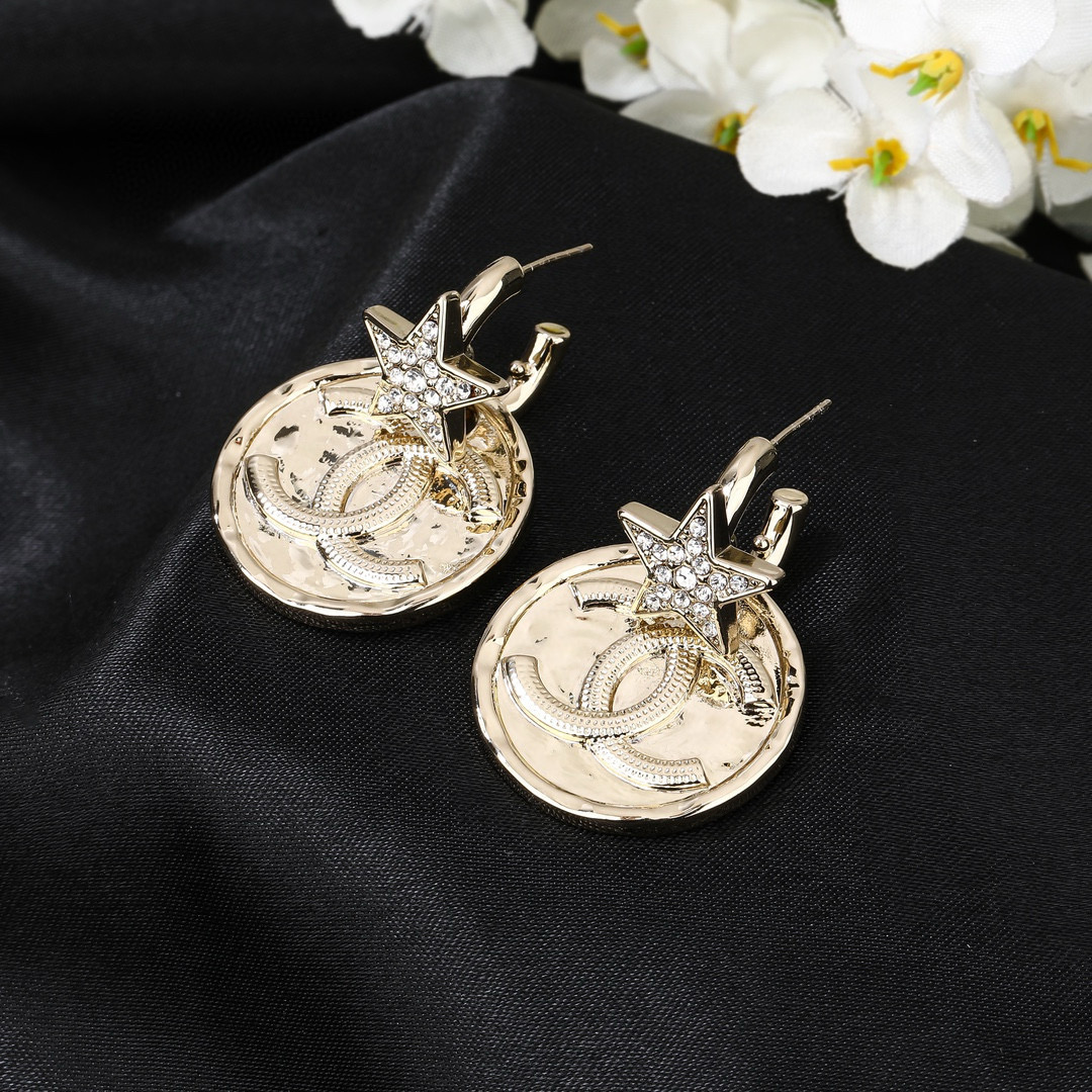 シャネル CCロゴ ロゴレター ピアス コインドロップ 詳細画像 3