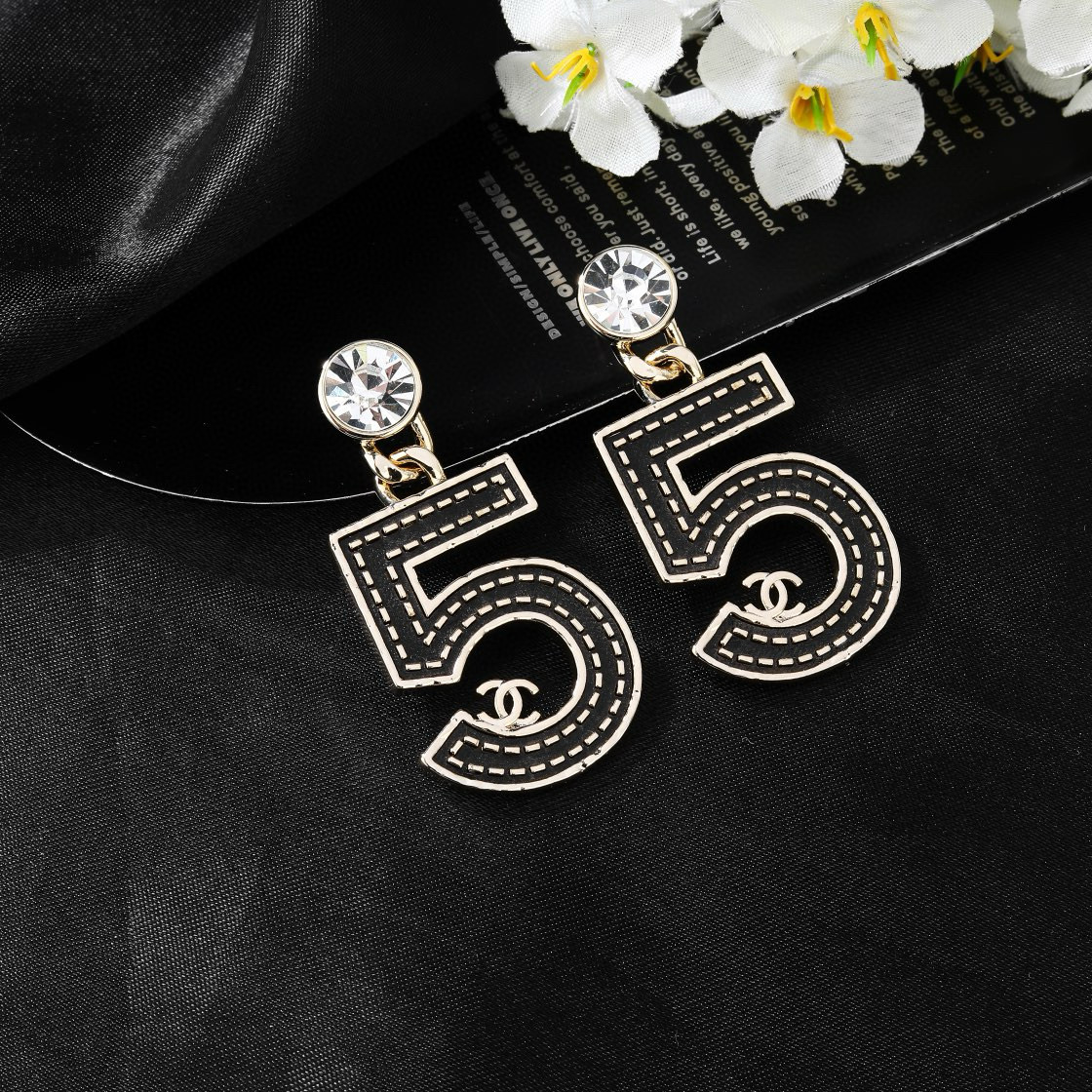 シャネル ピアス No.5 クリスタル No.5 ブラッククリスタル 画像 8