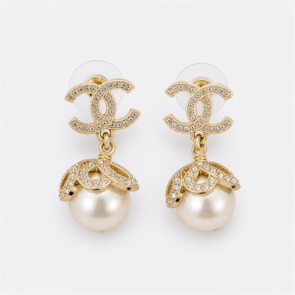 シャネル CCロゴ パール ピアス ホワイト