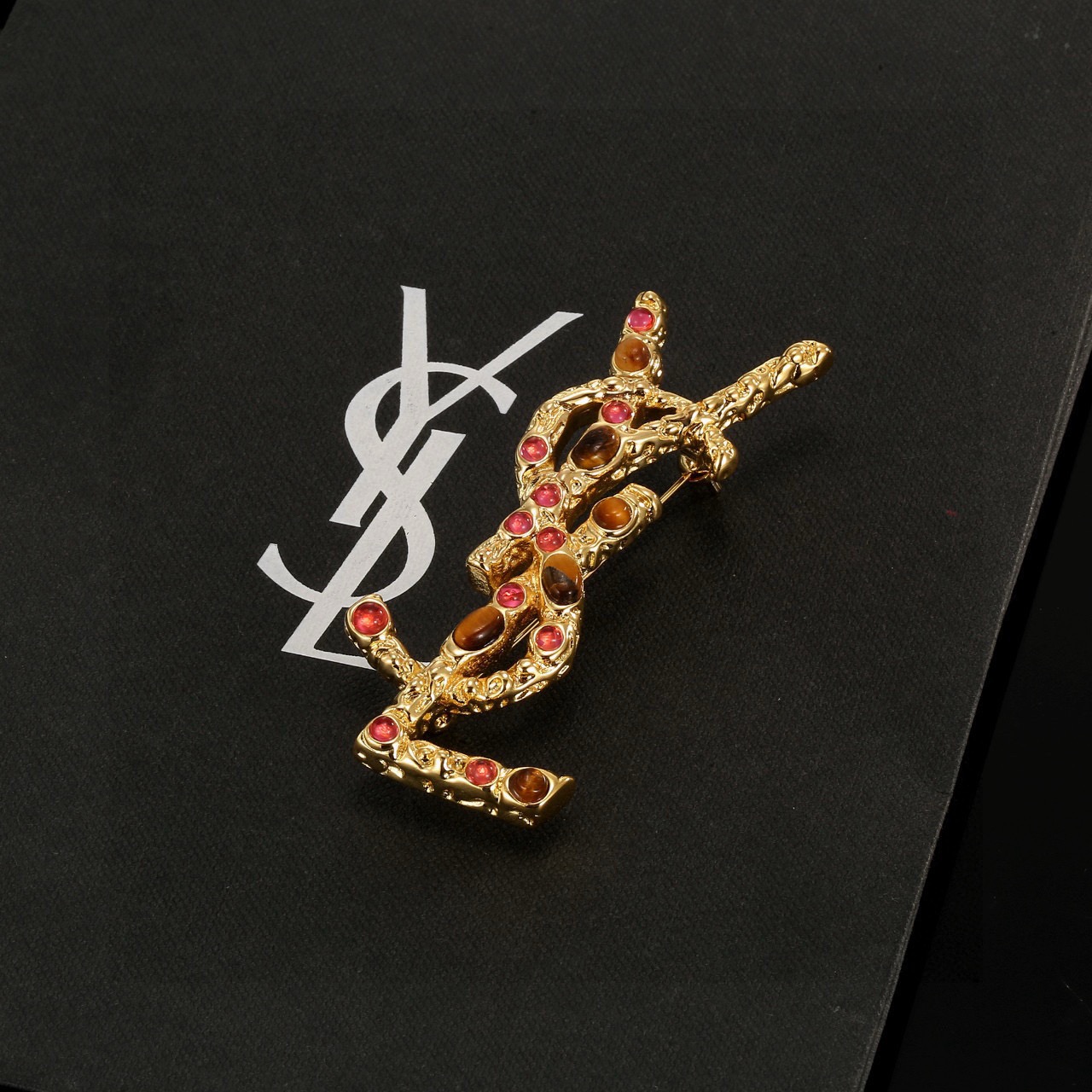 サンローラン YSLロゴ ブローチ レッドクリスタル ピン 画像 6